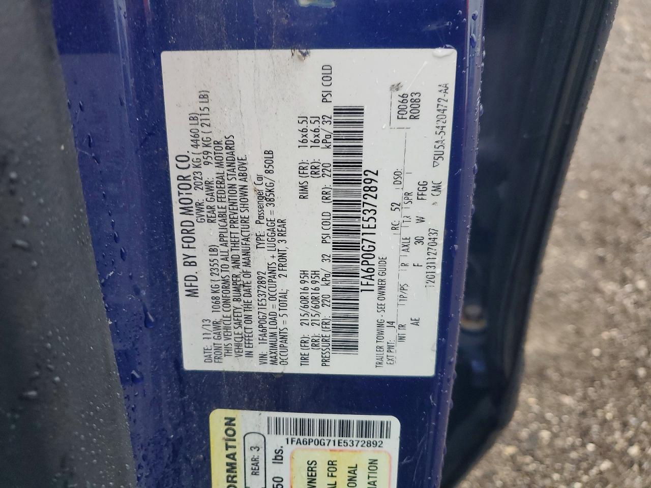 2014 Ford Fusion S Blue vin: 1FA6P0G71E5372892