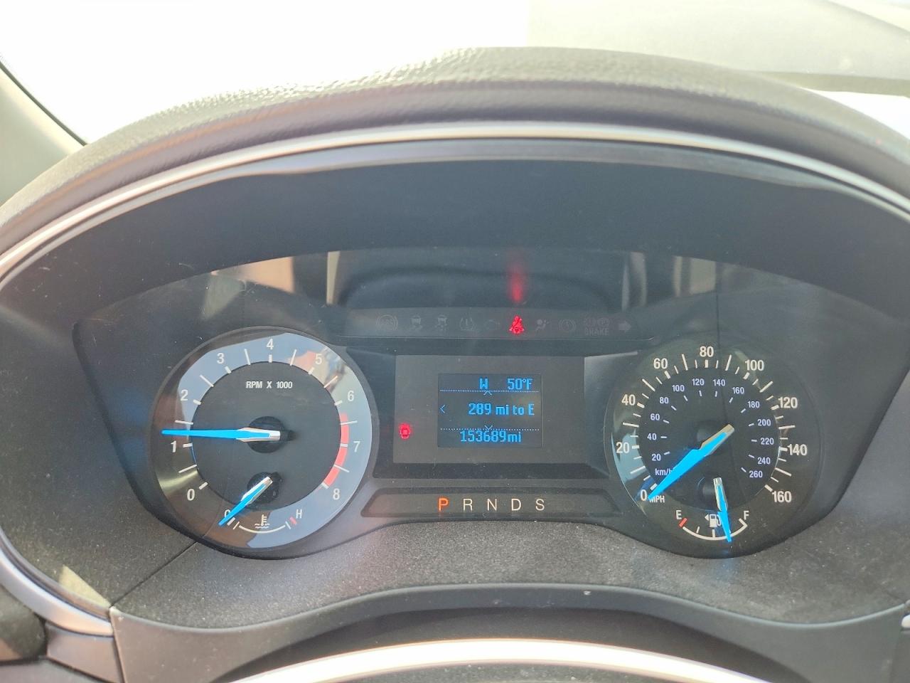 2014 Ford Fusion S Серый vin: 1FA6P0G71E5390535