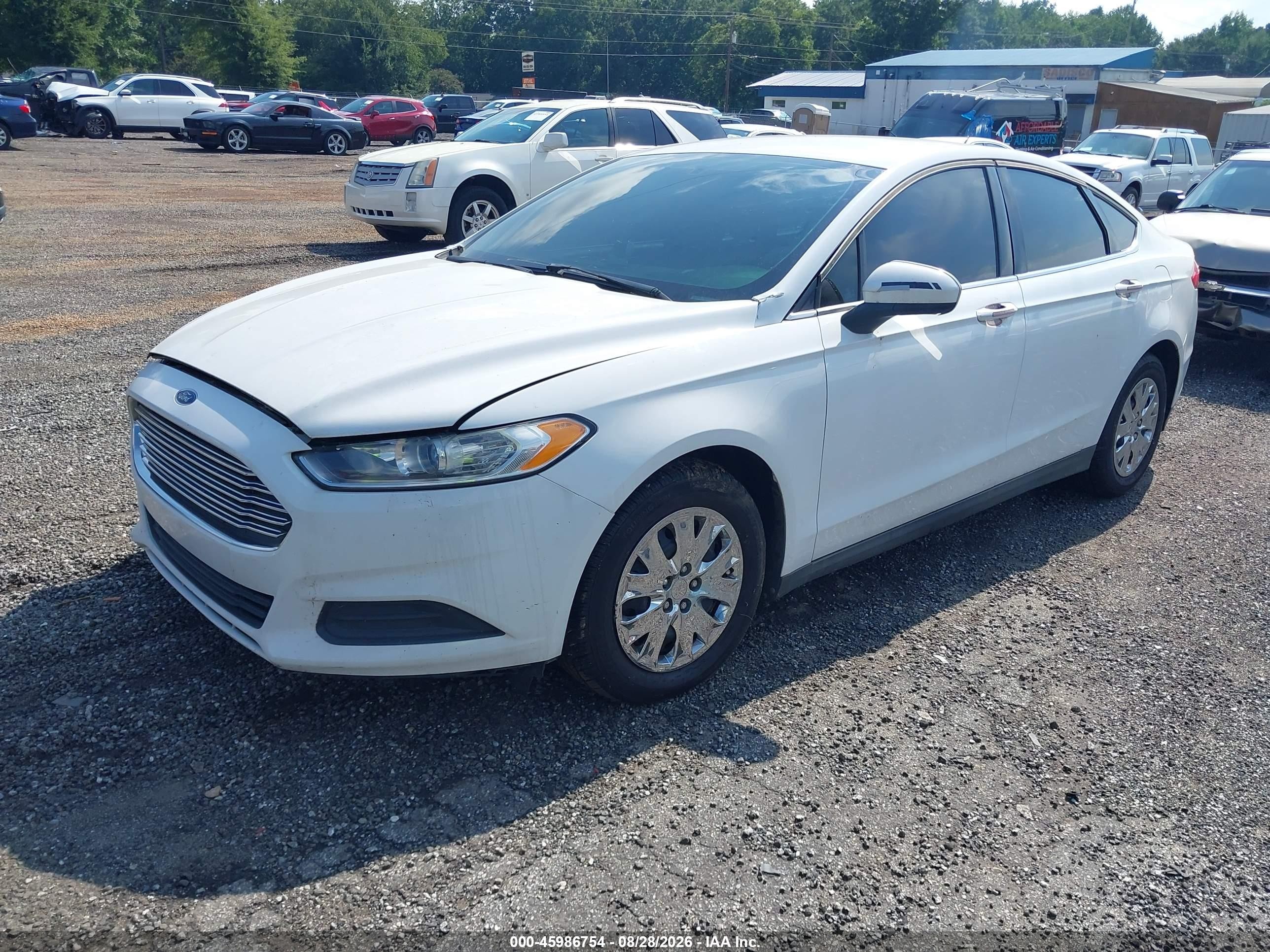 2014 Ford Fusion S White vin: 1FA6P0G71E5402585