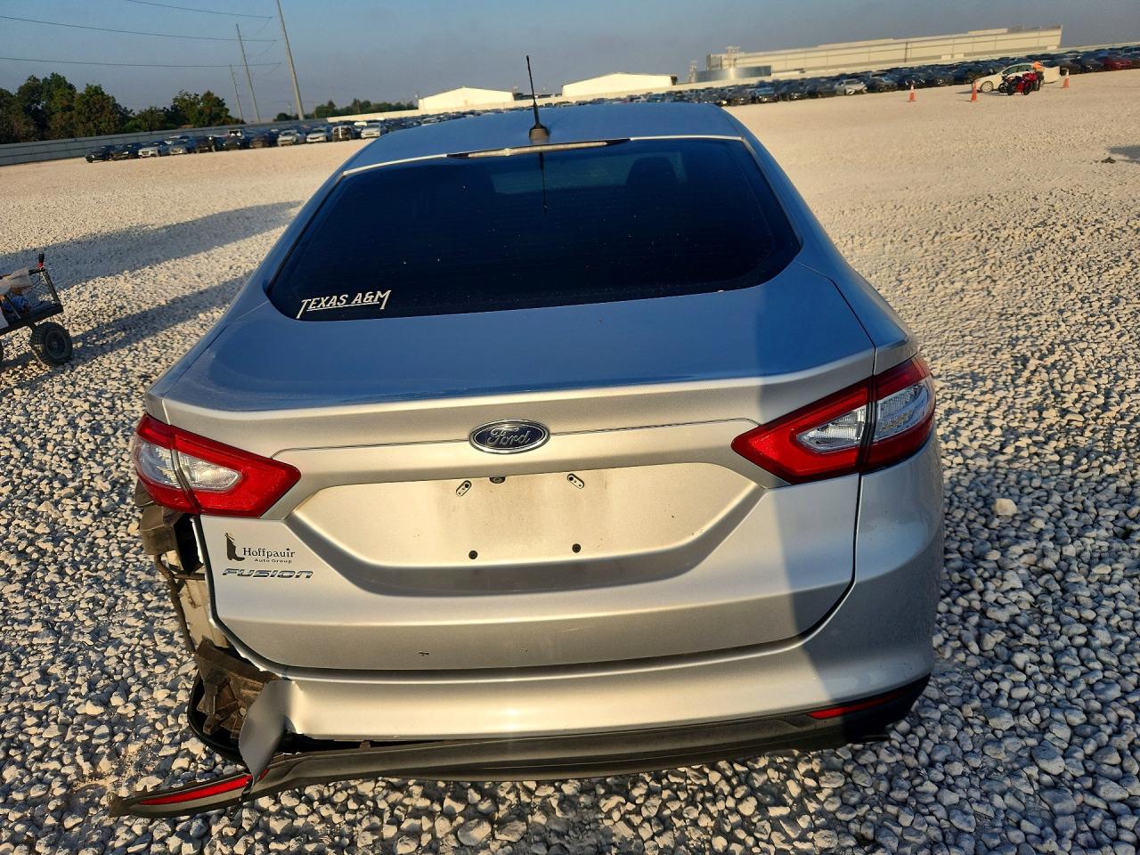 2015 Ford Fusion S Серебряный vin: 1FA6P0G72F5106671