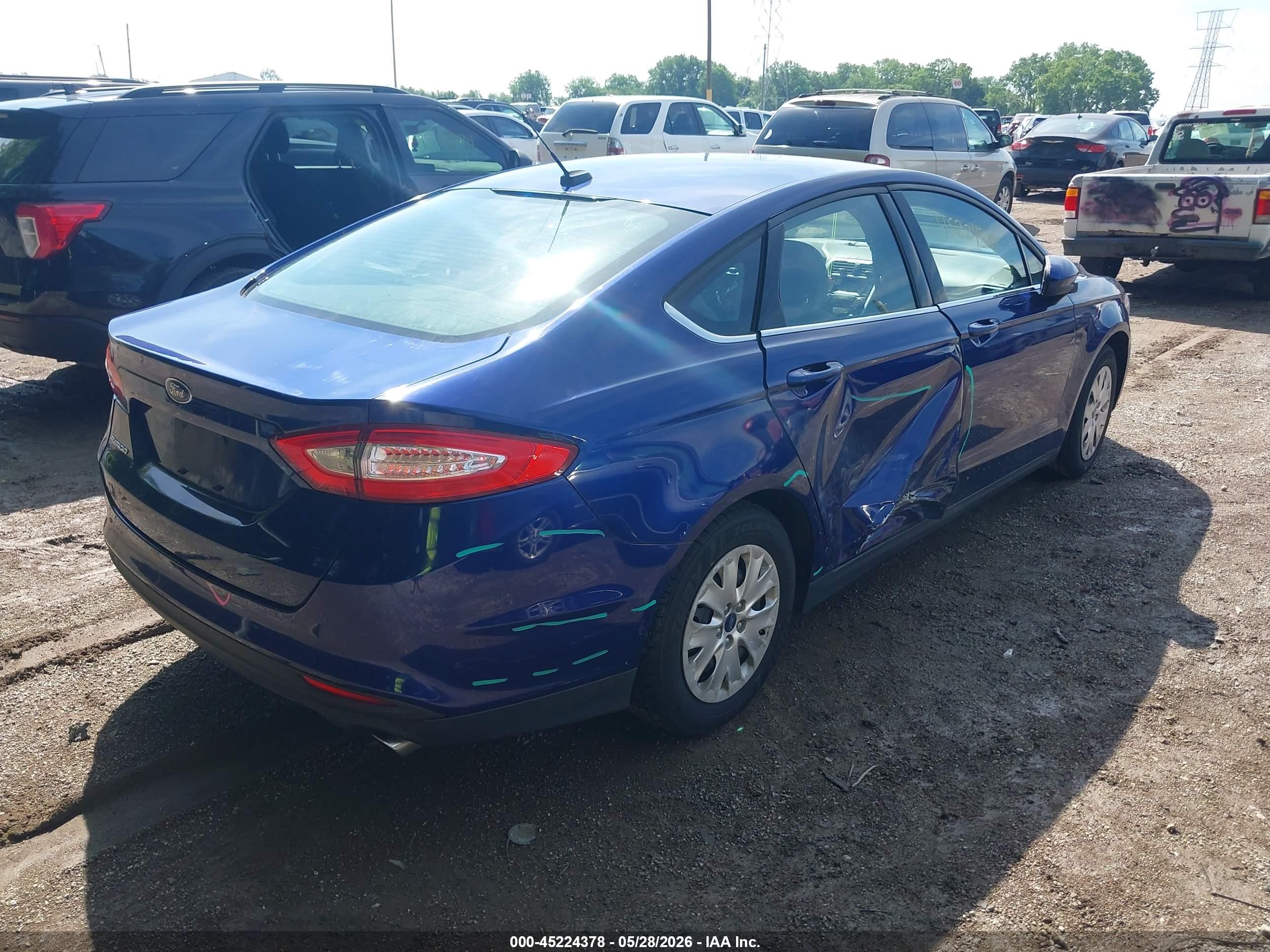 2014 Ford Fusion S Синий vin: 1FA6P0G73E5364762