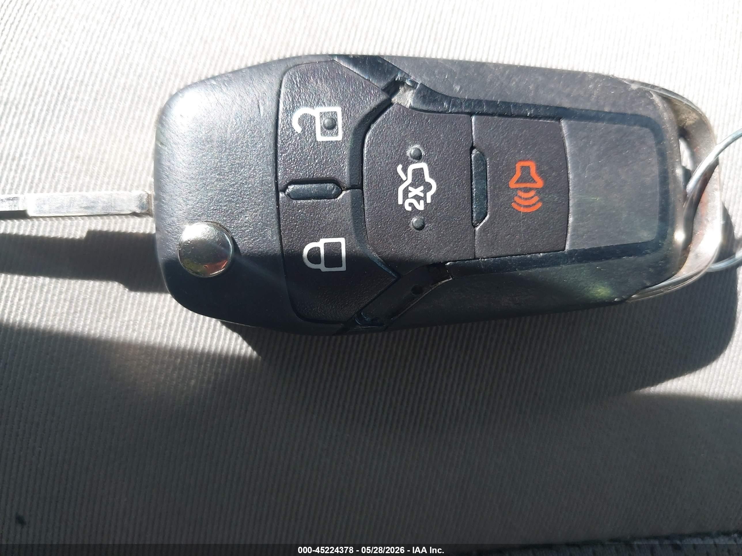2014 Ford Fusion S Синий vin: 1FA6P0G73E5364762