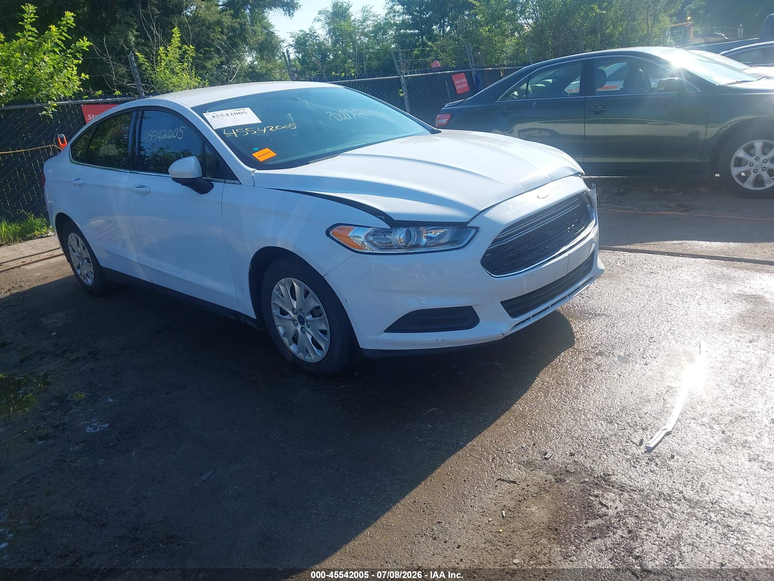 2014 Ford Fusion S White vin: 1FA6P0G73E5375809