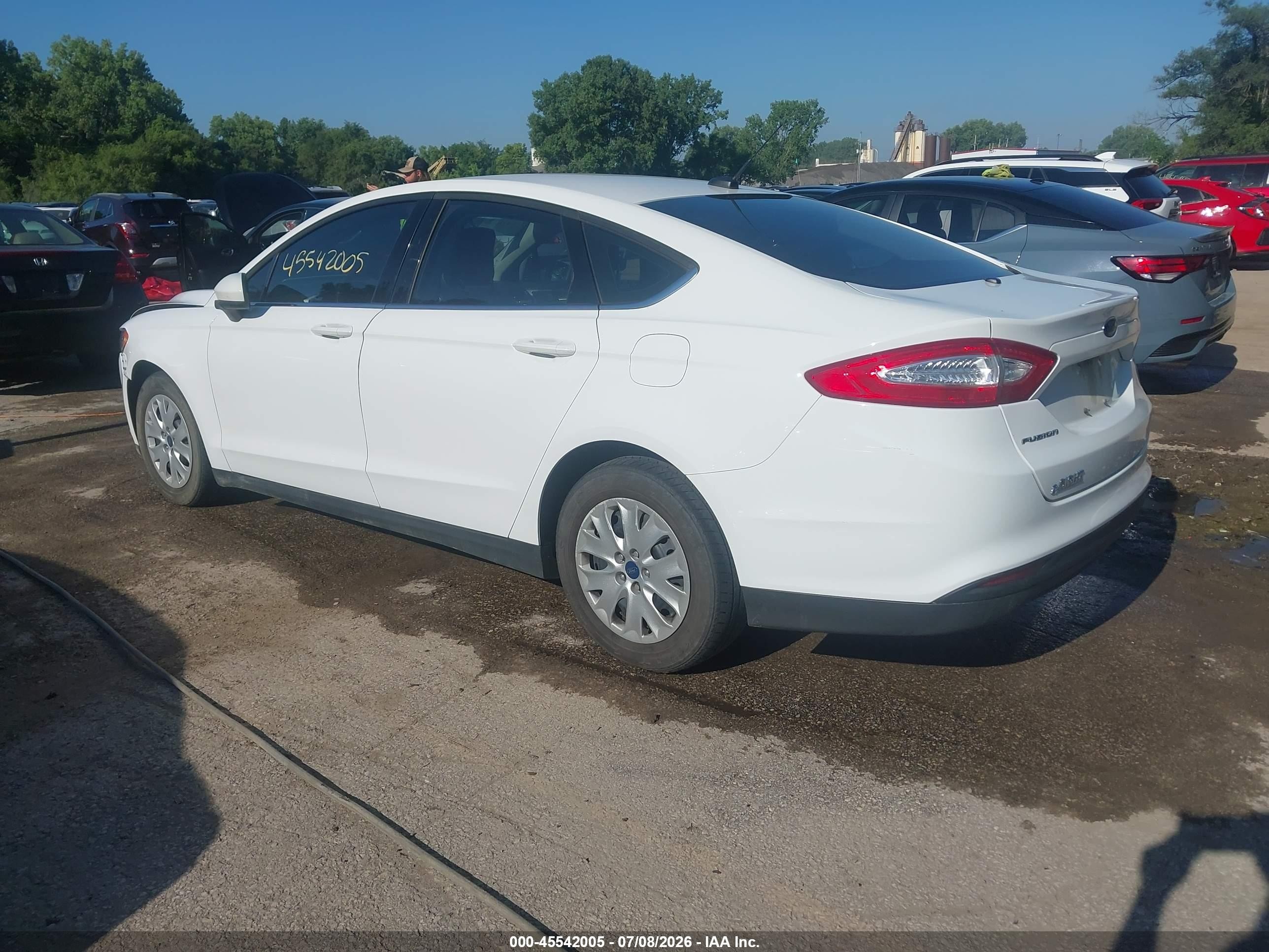 2014 Ford Fusion S White vin: 1FA6P0G73E5375809