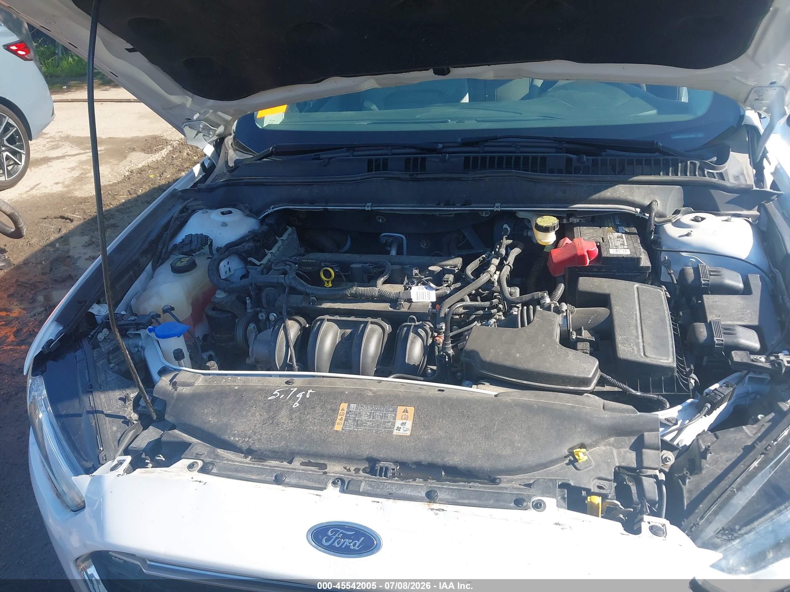 2014 Ford Fusion S White vin: 1FA6P0G73E5375809