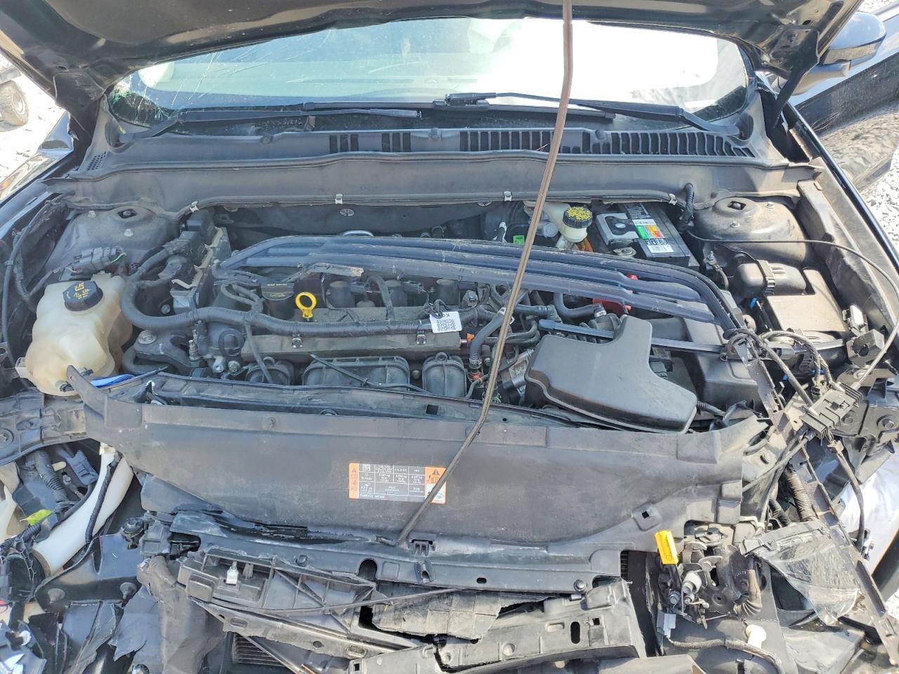 2015 Ford Fusion S Черный vin: 1FA6P0G73F5122894