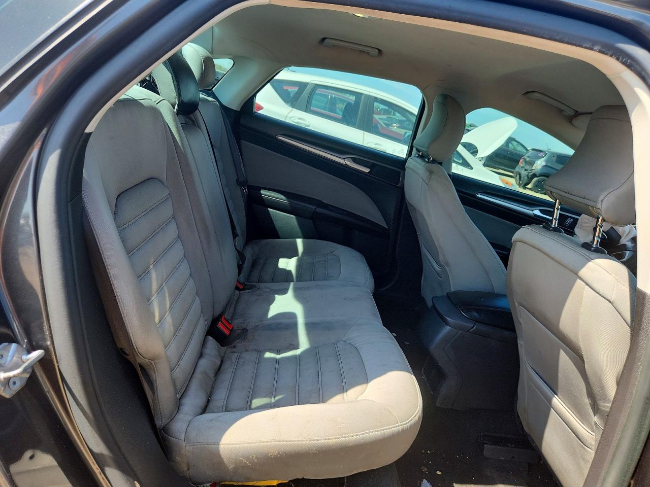 2015 Ford Fusion S Gray vin: 1FA6P0G73F5130767