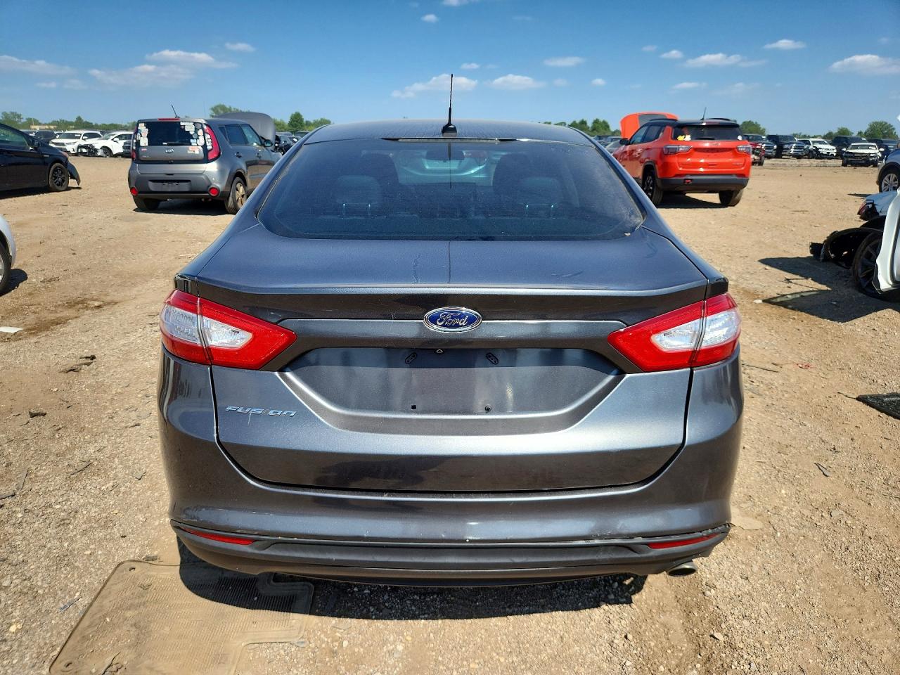2015 Ford Fusion S Gray vin: 1FA6P0G73F5130767