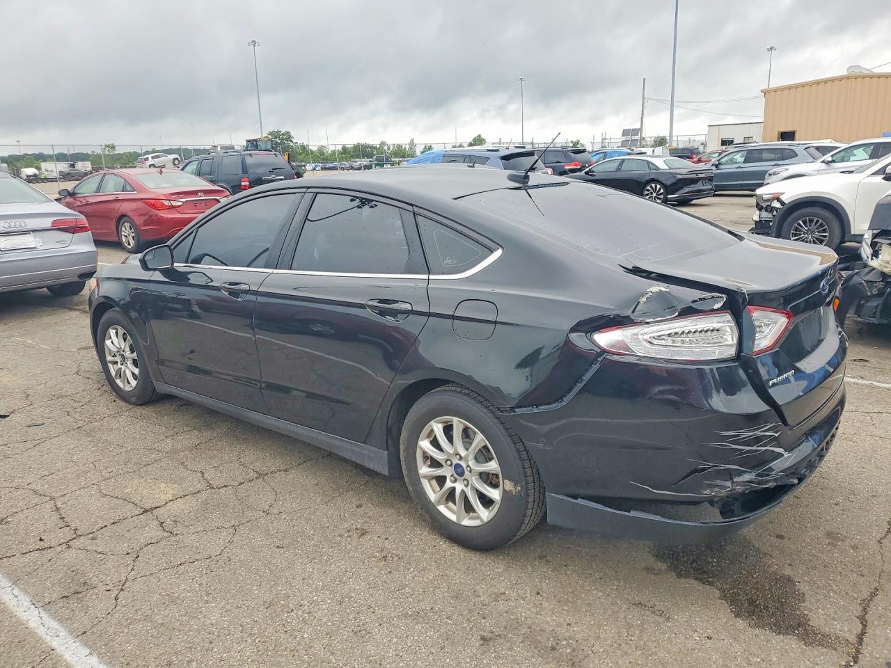 2015 Ford Fusion S Black vin: 1FA6P0G74F5109913