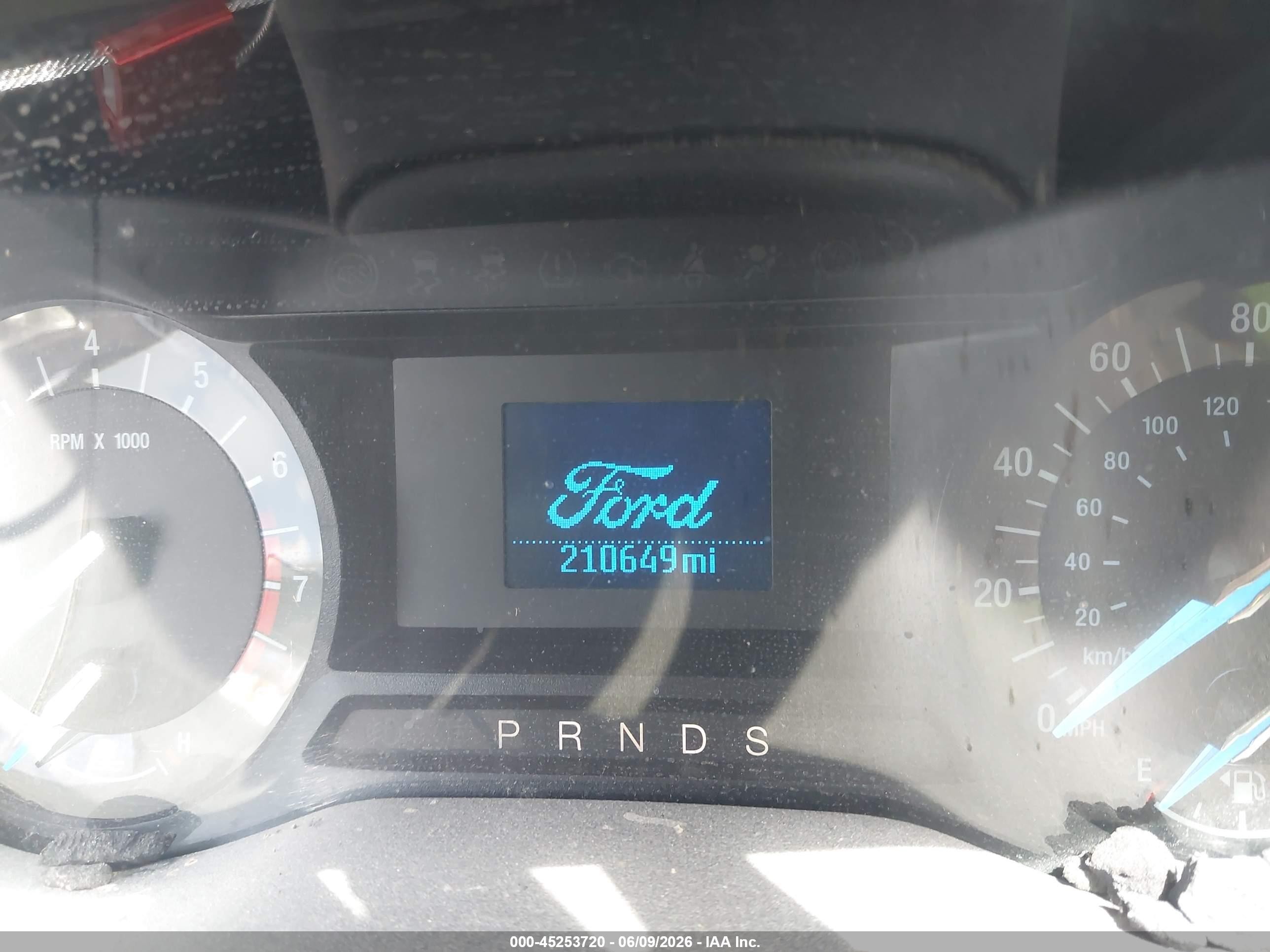 2014 Ford Fusion S Silver vin: 1FA6P0G75E5351785