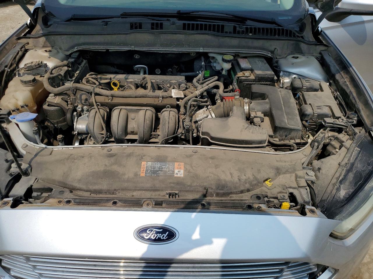2015 Ford Fusion S Silver vin: 1FA6P0G75F5119155