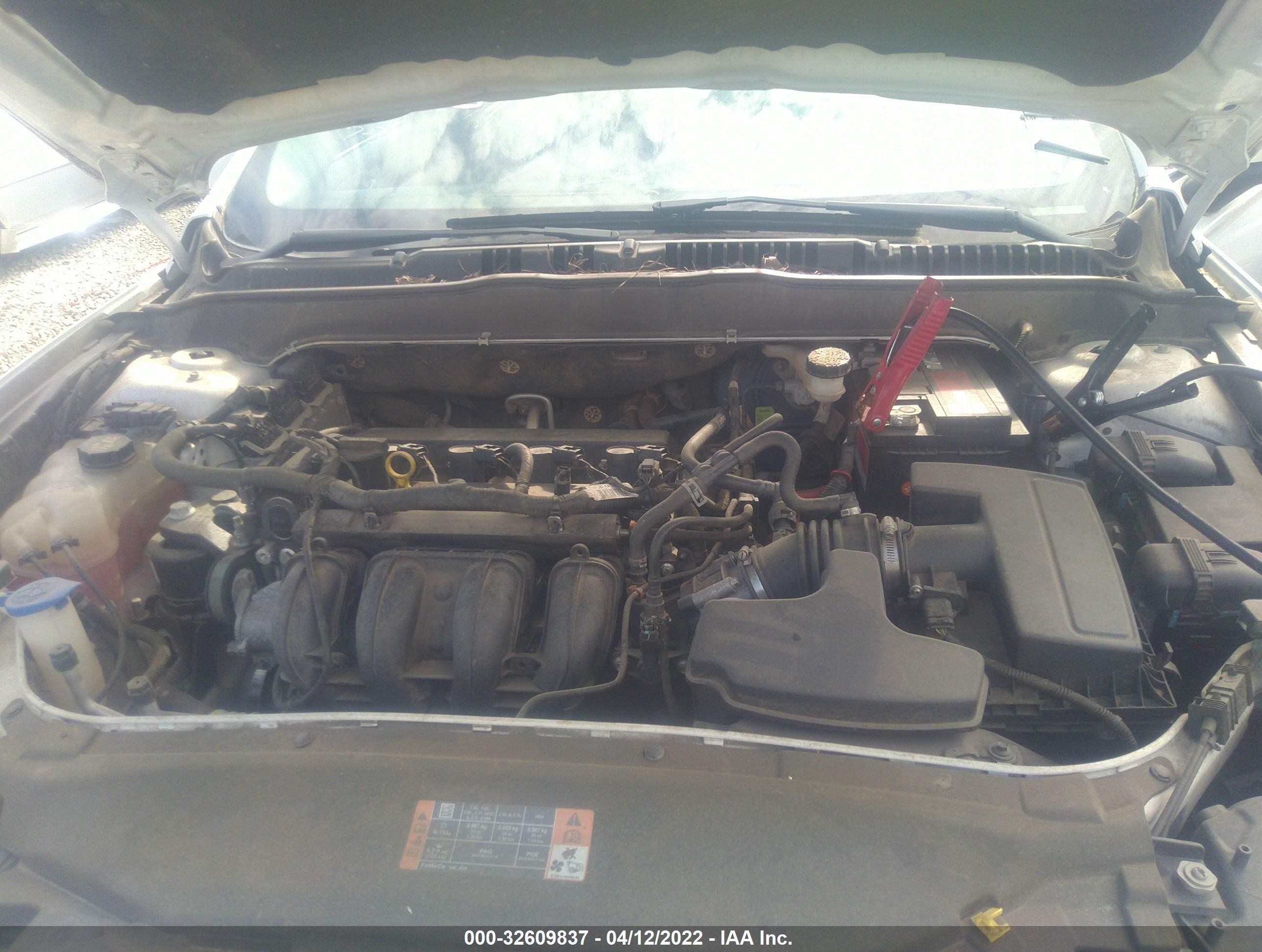 2015 Ford Fusion S White vin: 1FA6P0G75F5130298
