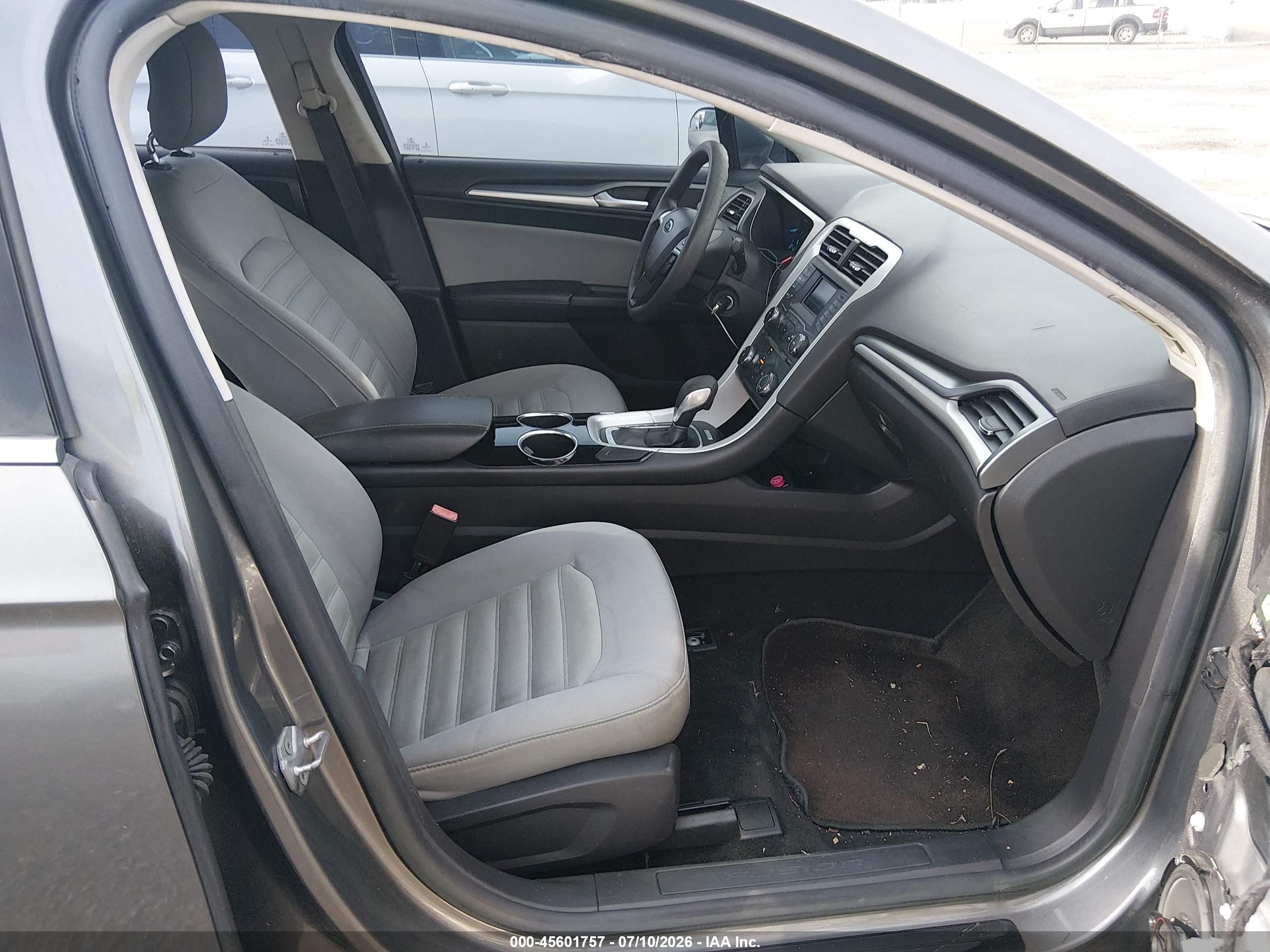 2014 Ford Fusion S Gray vin: 1FA6P0G76E5351441