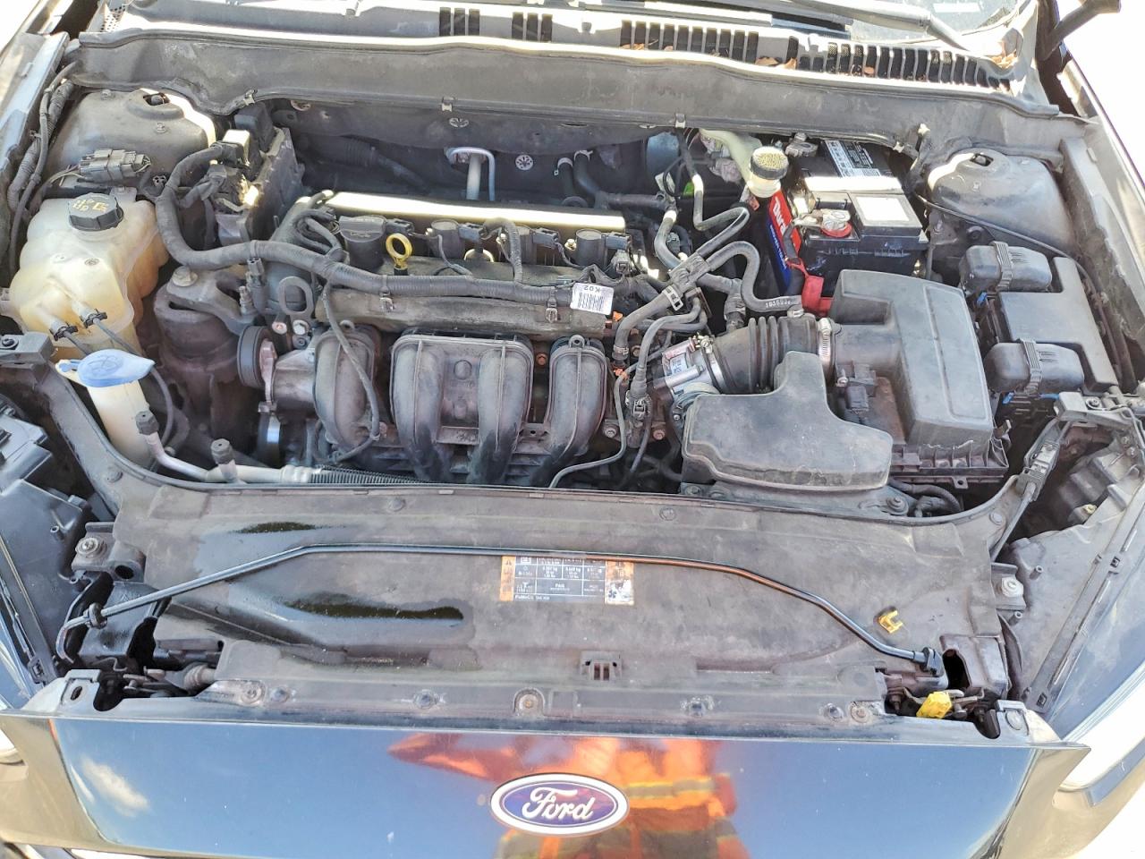 2015 Ford Fusion S Черный vin: 1FA6P0G76F5120086