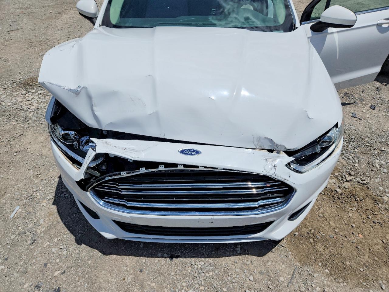 2014 Ford Fusion S White vin: 1FA6P0G77E5371696