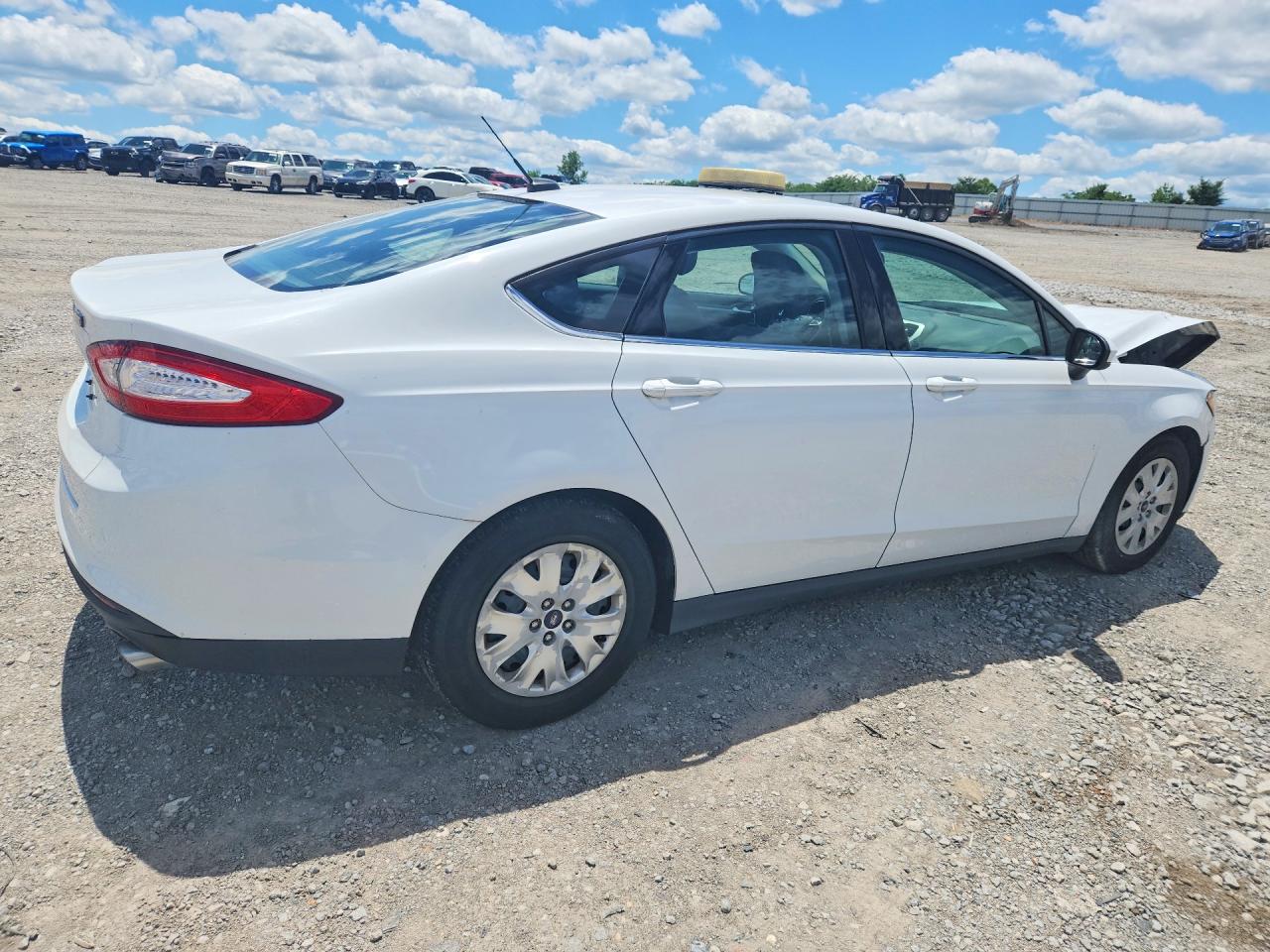 2014 Ford Fusion S White vin: 1FA6P0G77E5371696