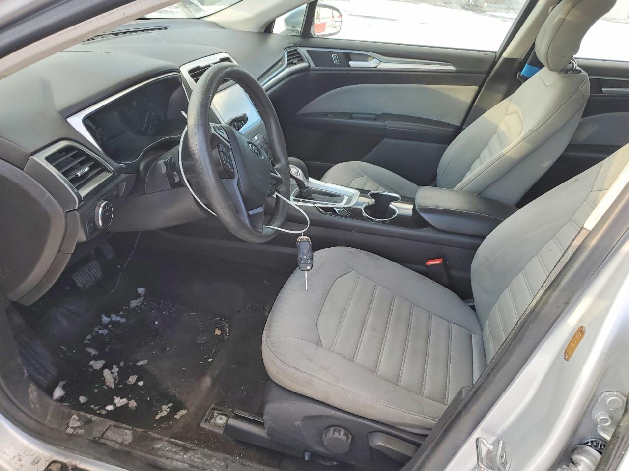 2014 Ford Fusion S Серый vin: 1FA6P0G77E5381483