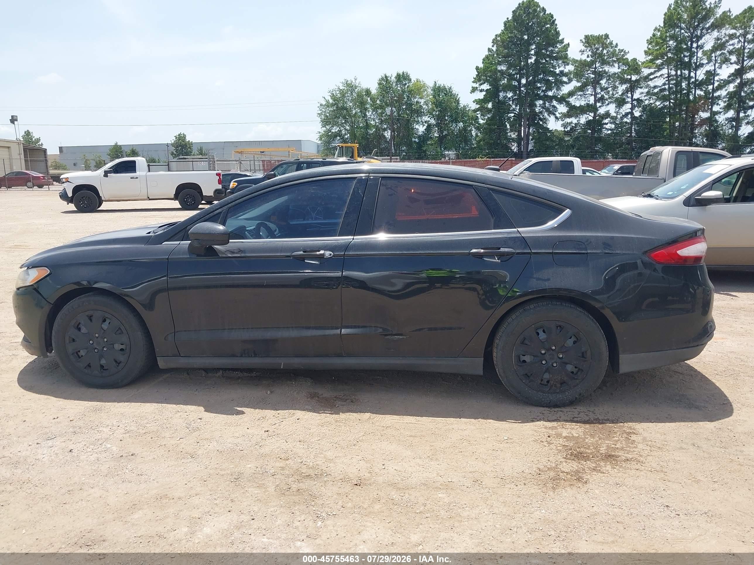 2014 Ford Fusion S Черный vin: 1FA6P0G79E5353099