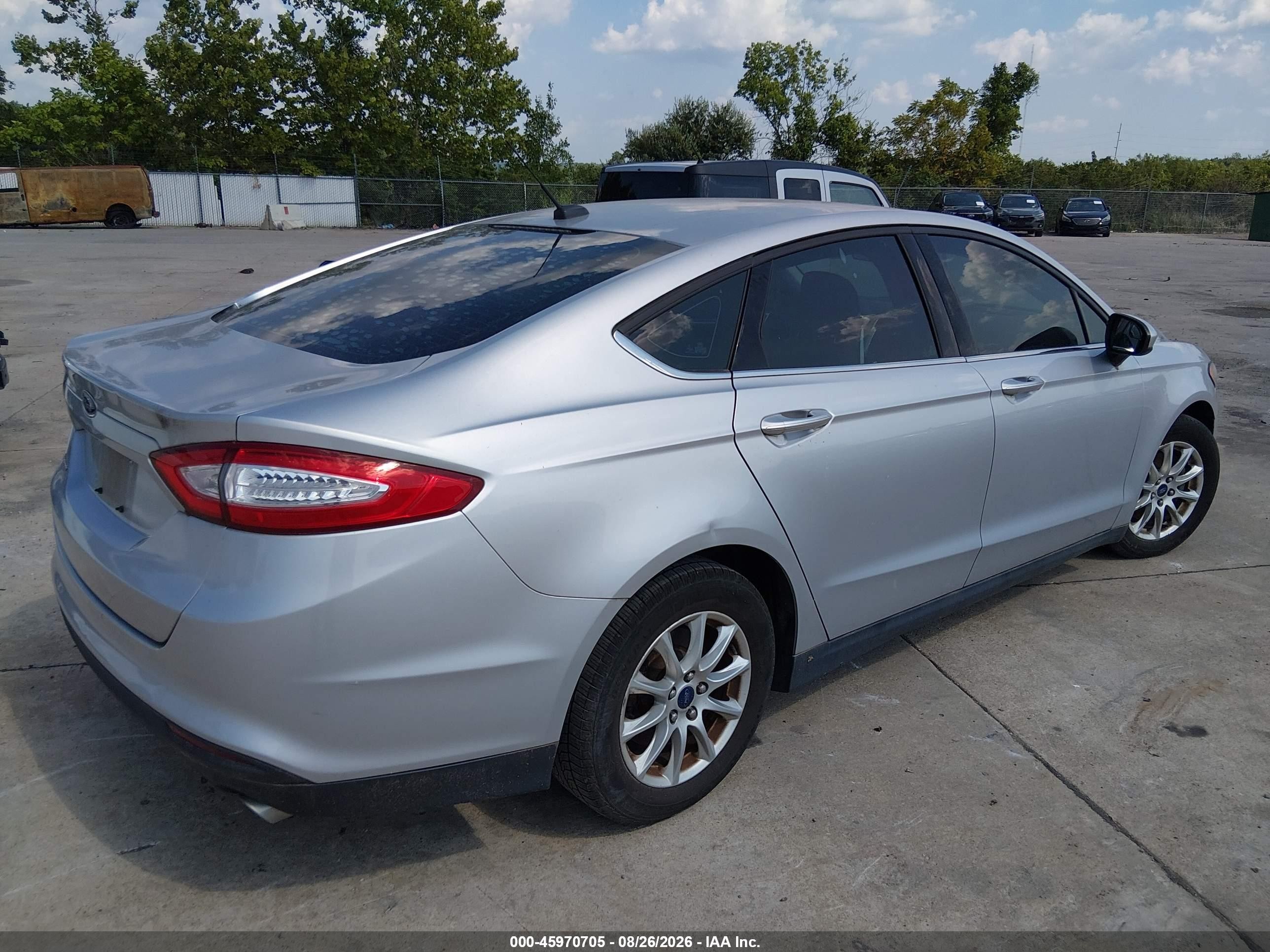 2015 Ford Fusion S Gray vin: 1FA6P0G79F5113343