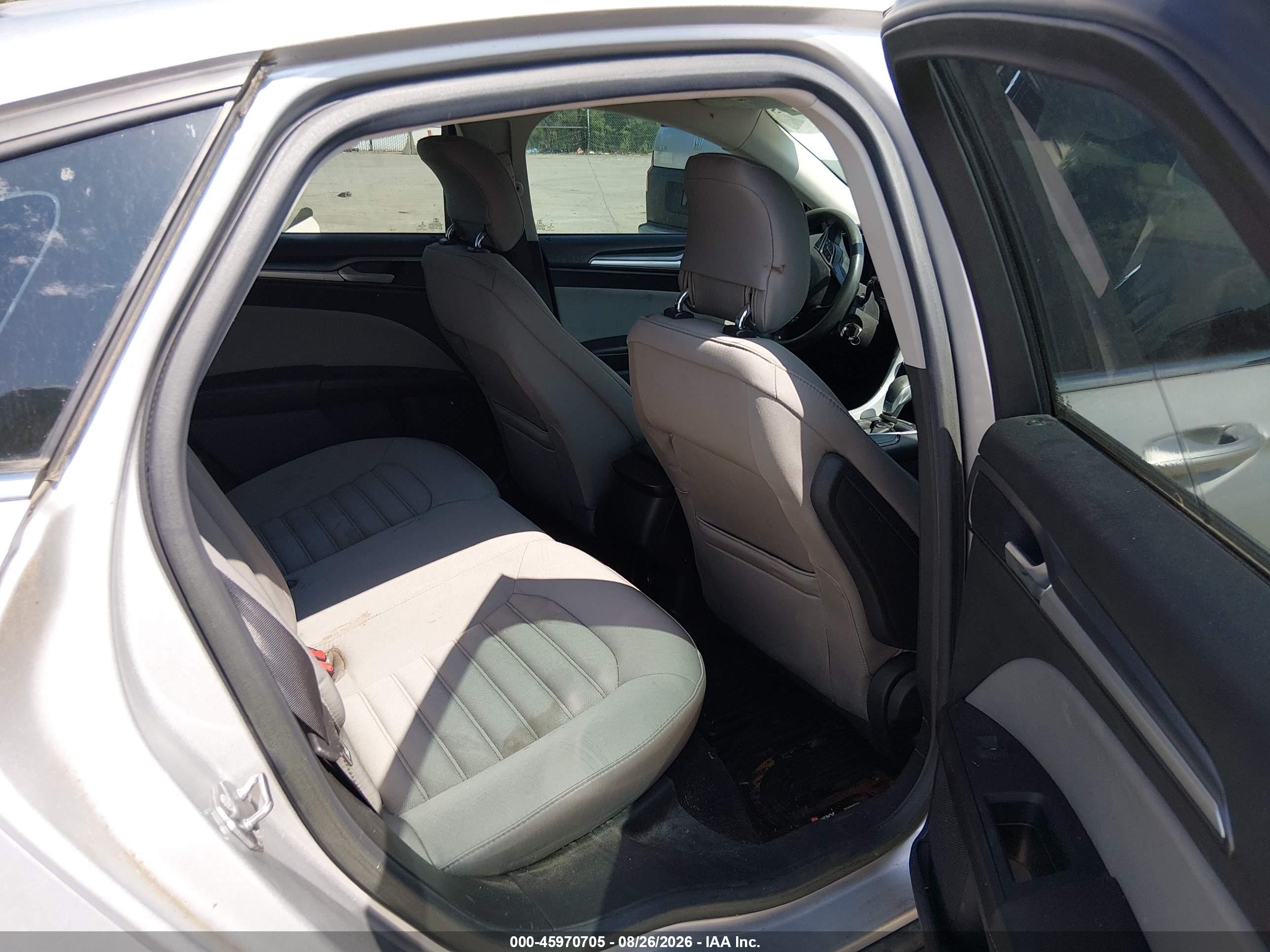 2015 Ford Fusion S Gray vin: 1FA6P0G79F5113343