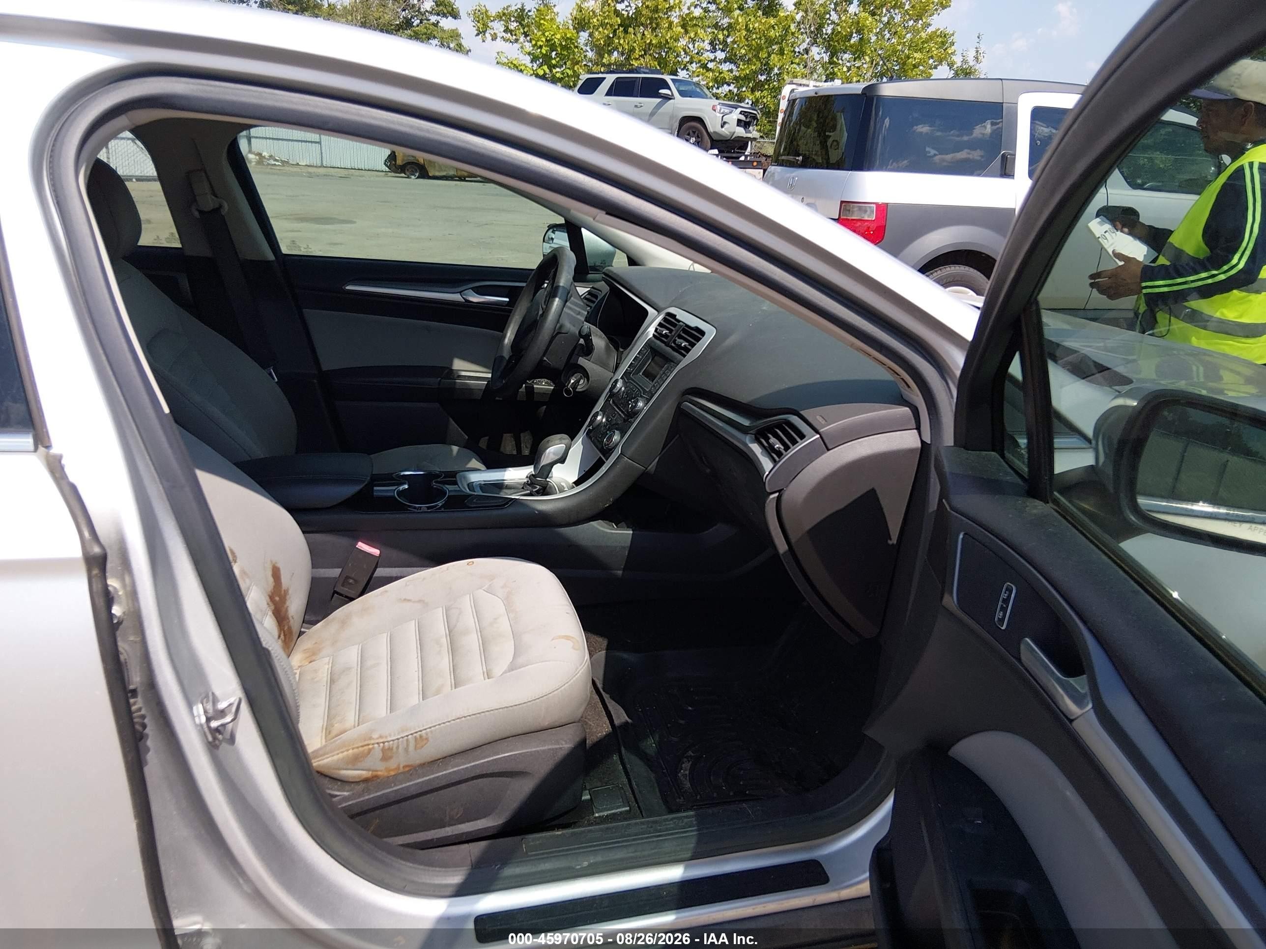 2015 Ford Fusion S Gray vin: 1FA6P0G79F5113343