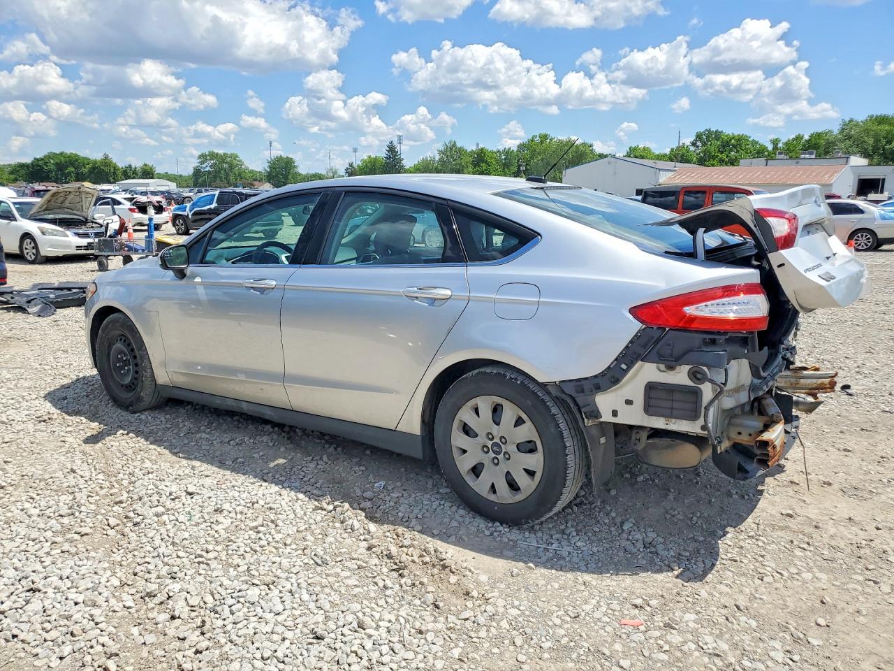 2014 Ford Fusion S Silver vin: 1FA6P0G7XE5356013