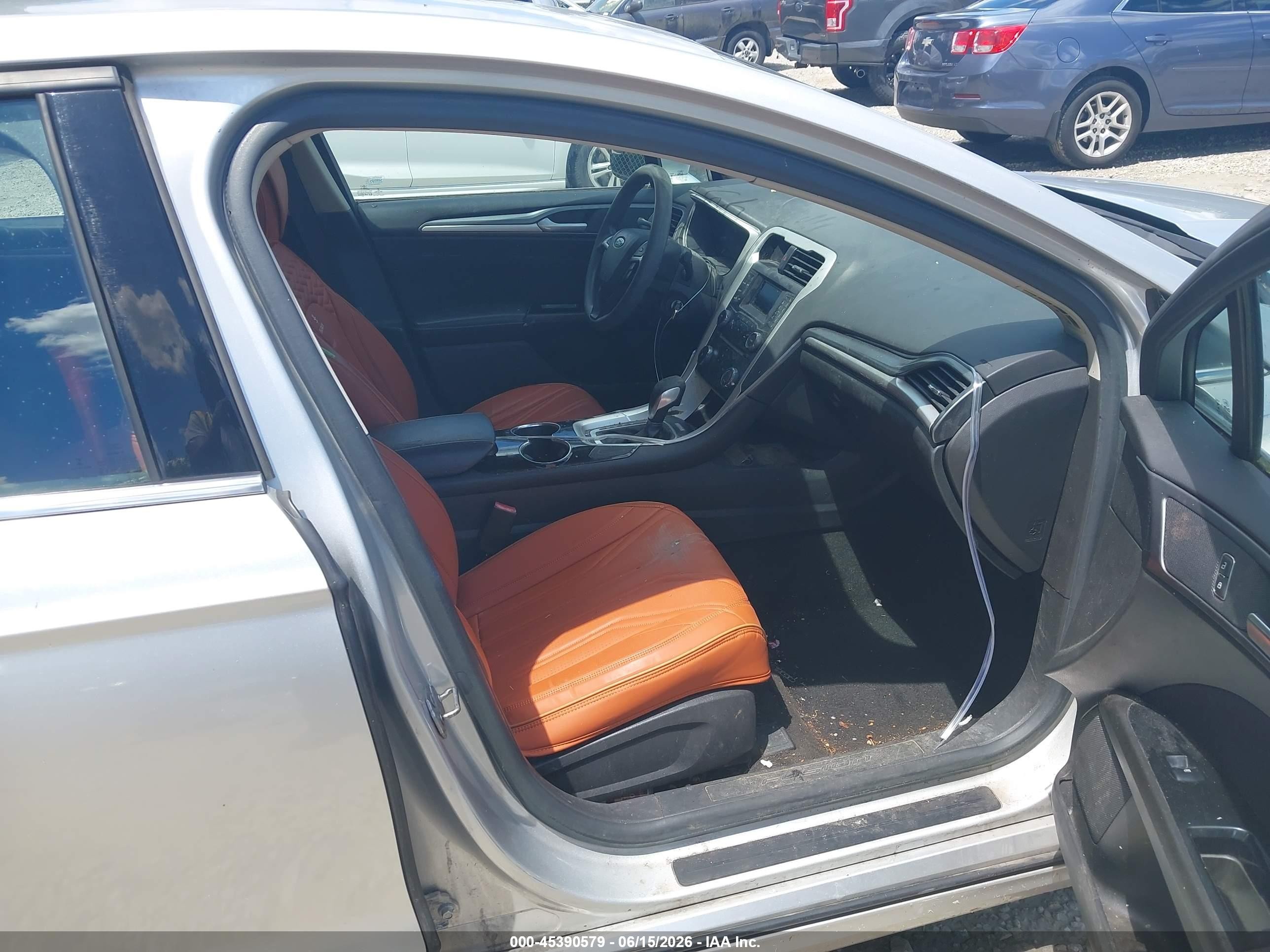 2014 Ford Fusion Se Silver vin: 1FA6P0H70E5370890