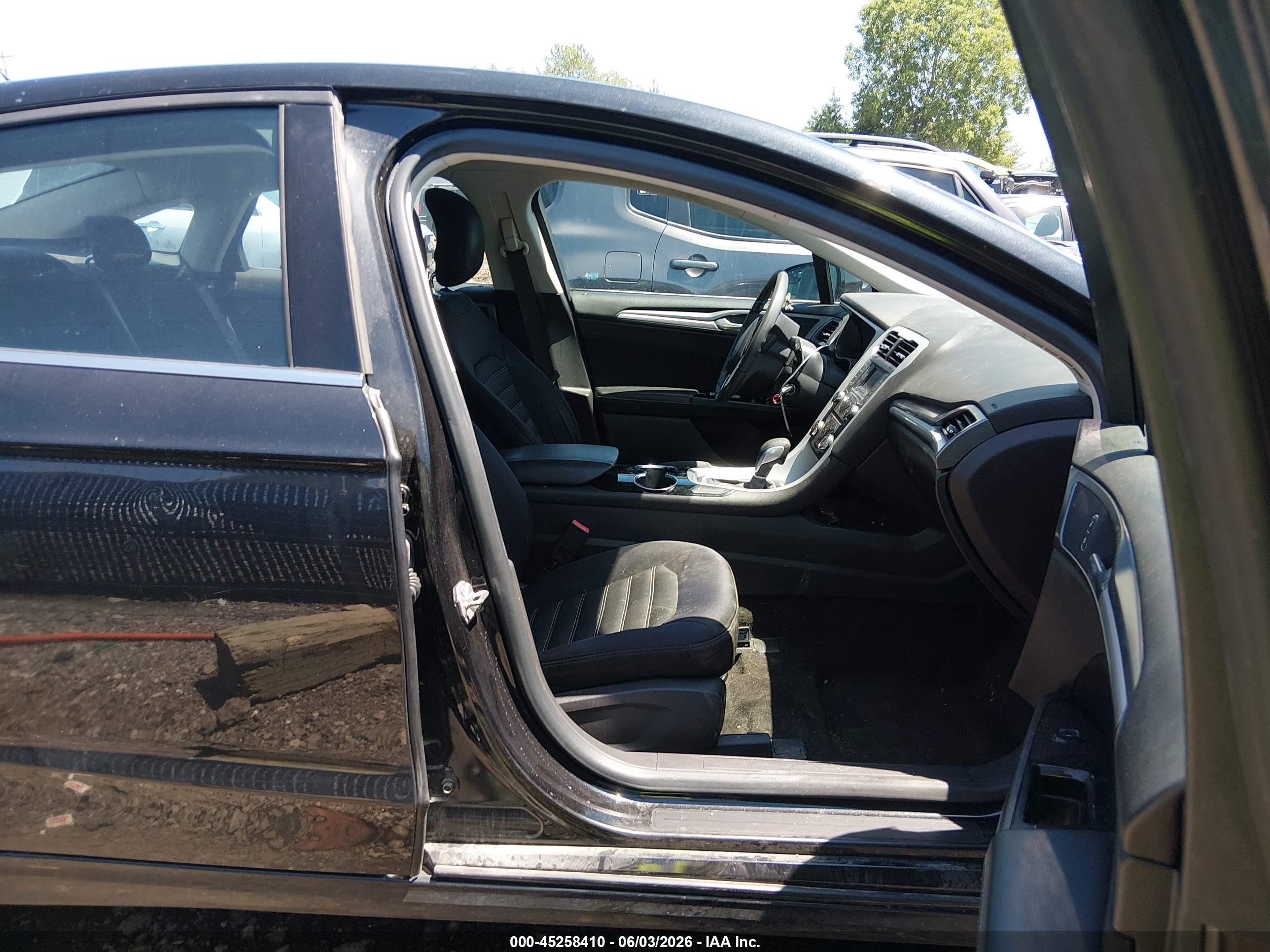 2014 Ford Fusion Se Black vin: 1FA6P0H70E5398804