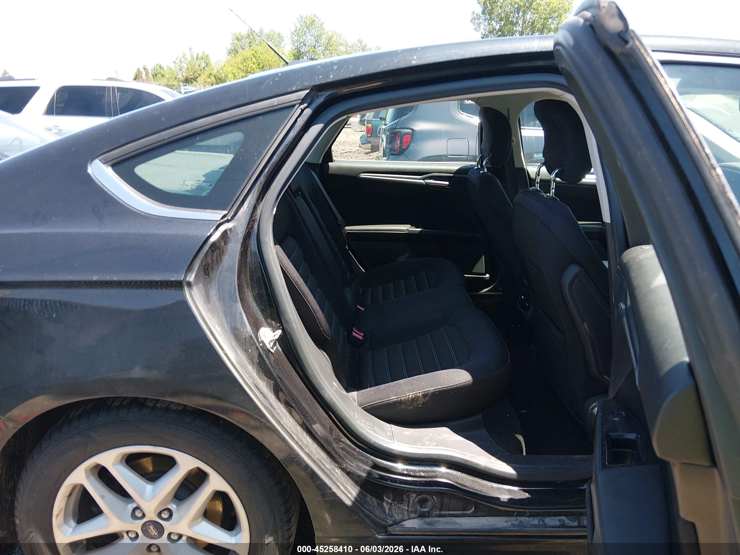 2014 Ford Fusion Se Black vin: 1FA6P0H70E5398804