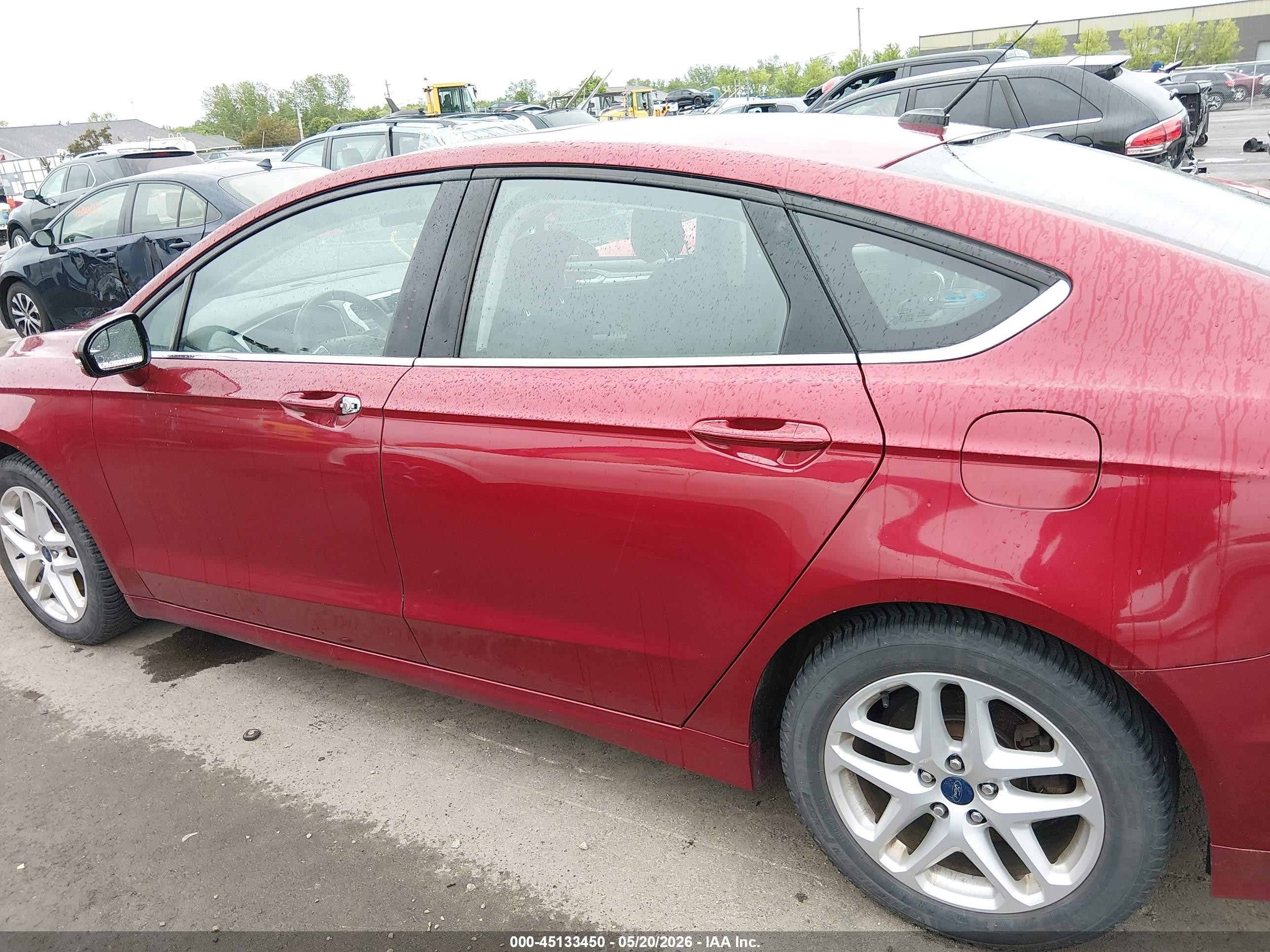 2014 Ford Fusion Se Red vin: 1FA6P0H70E5401863