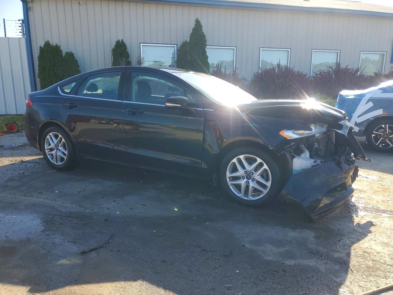 2015 Ford Fusion Se Черный vin: 1FA6P0H70F5115657