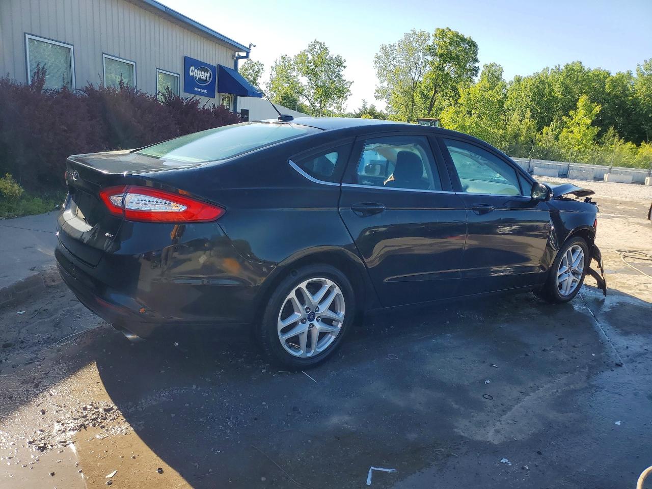 2015 Ford Fusion Se Черный vin: 1FA6P0H70F5115657
