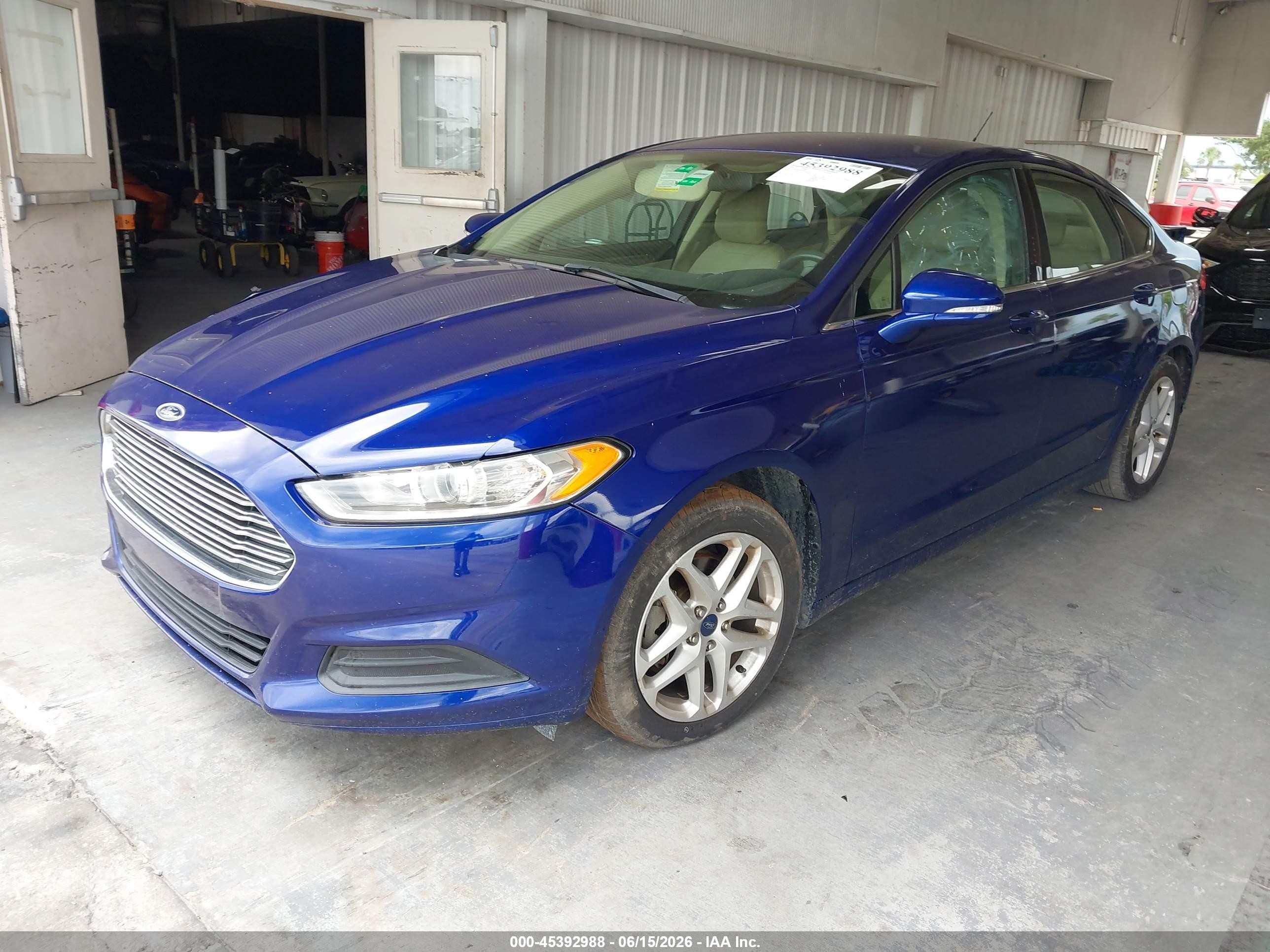 2014 Ford Fusion Se Синий vin: 1FA6P0H71E5364449