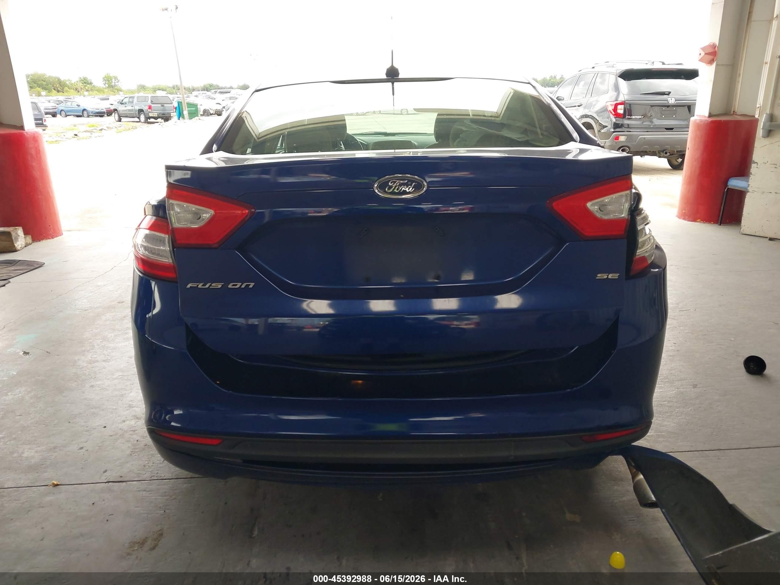 2014 Ford Fusion Se Синий vin: 1FA6P0H71E5364449