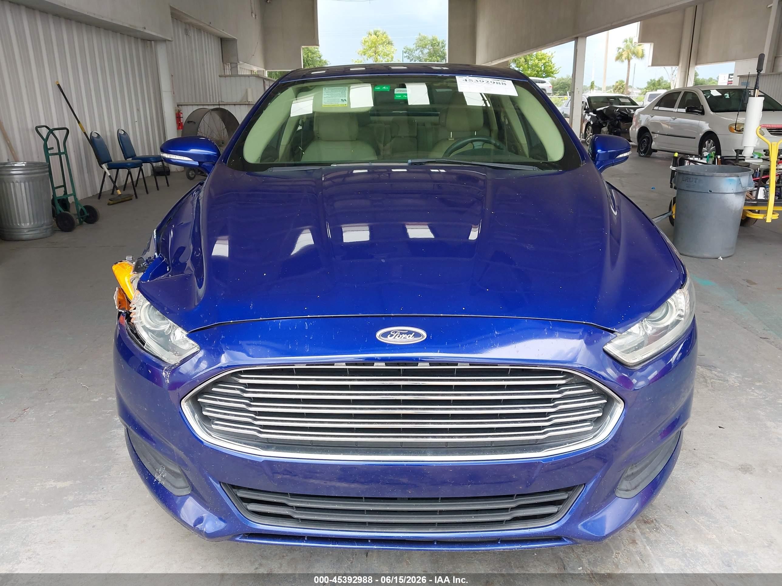 2014 Ford Fusion Se Синий vin: 1FA6P0H71E5364449