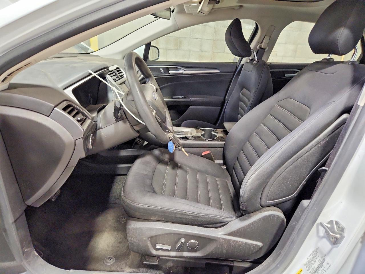 2014 Ford Fusion Se White vin: 1FA6P0H71E5369599