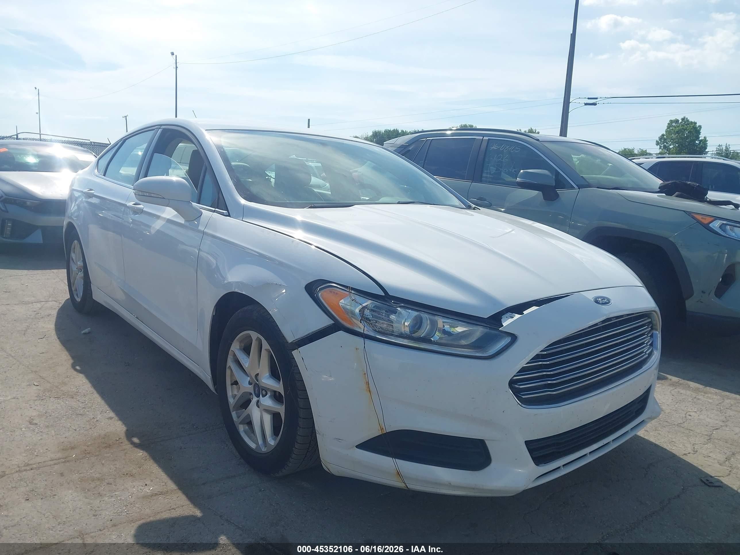 2014 Ford Fusion Se White vin: 1FA6P0H71E5373460