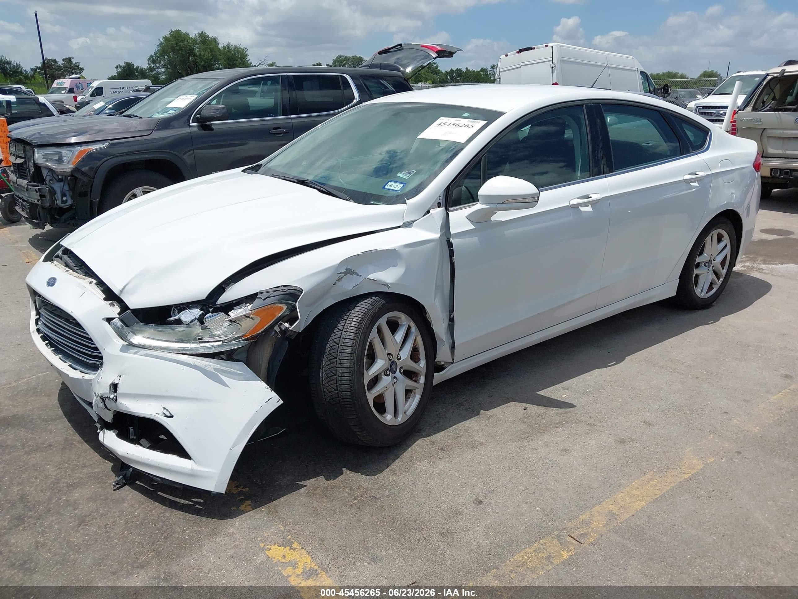 2015 Ford Fusion Se White vin: 1FA6P0H71F5107633