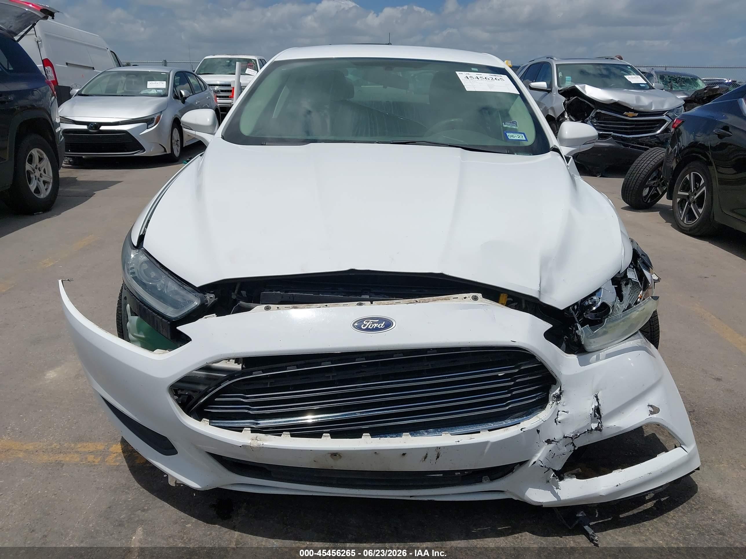 2015 Ford Fusion Se White vin: 1FA6P0H71F5107633