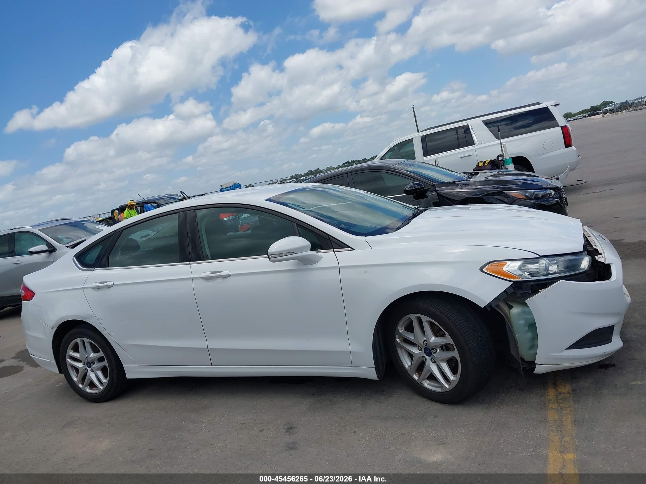 2015 Ford Fusion Se White vin: 1FA6P0H71F5107633