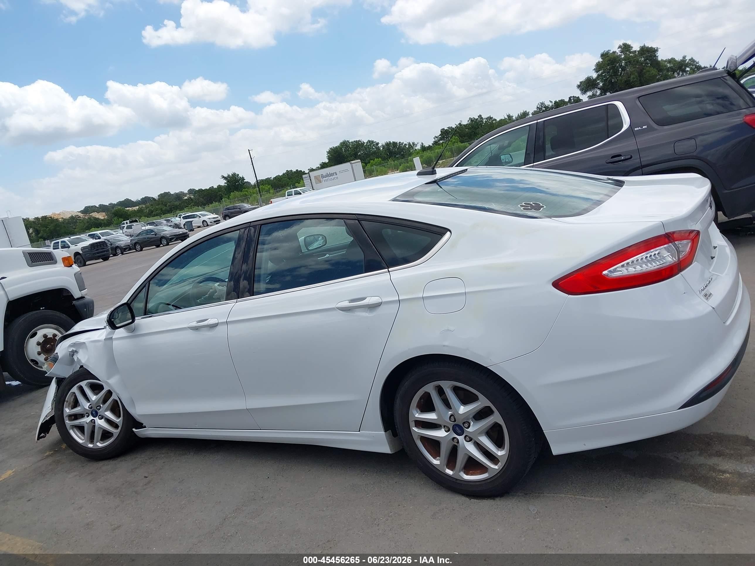 2015 Ford Fusion Se White vin: 1FA6P0H71F5107633