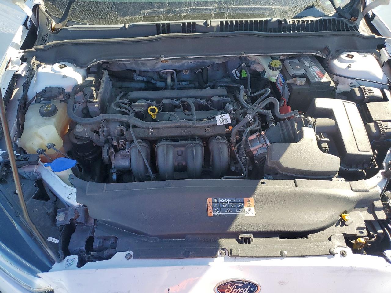 2015 Ford Fusion Se Белый vin: 1FA6P0H71F5115442