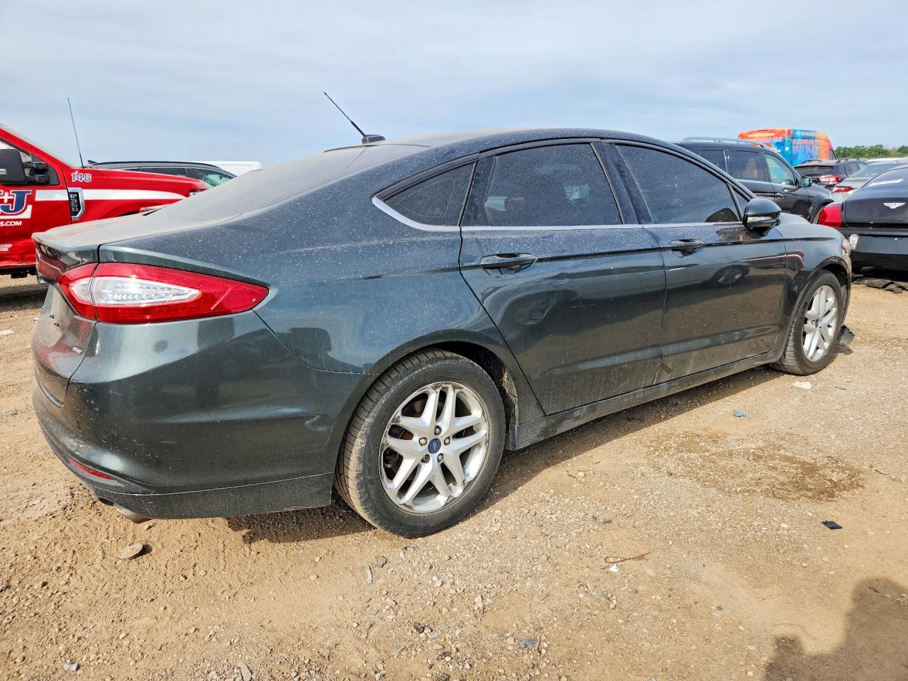 2015 Ford Fusion Se Зеленый vin: 1FA6P0H71F5117126