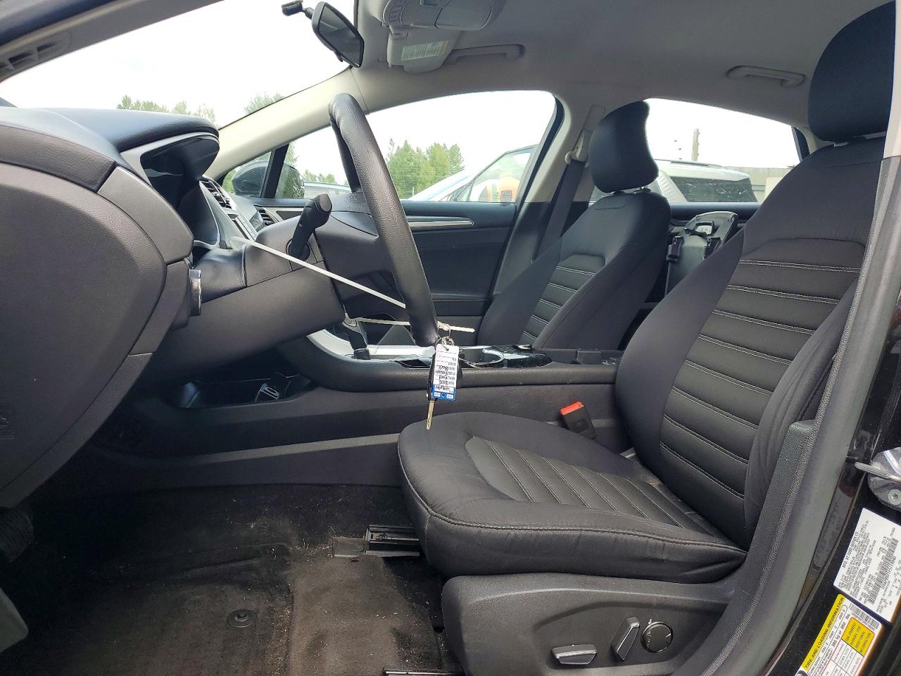 2015 Ford Fusion Se Black vin: 1FA6P0H71F5119040