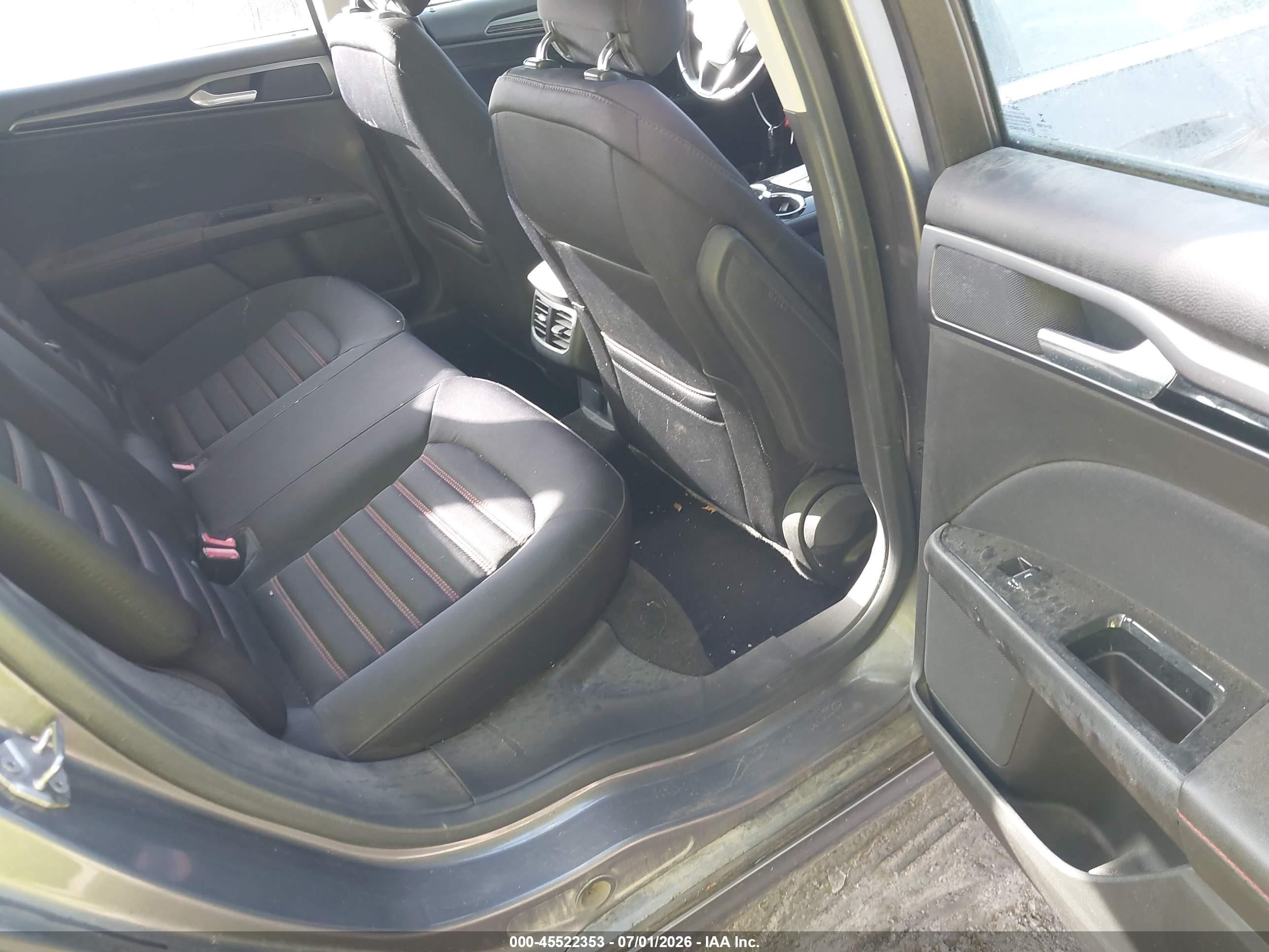 2014 Ford Fusion Se Silver vin: 1FA6P0H72E5371149