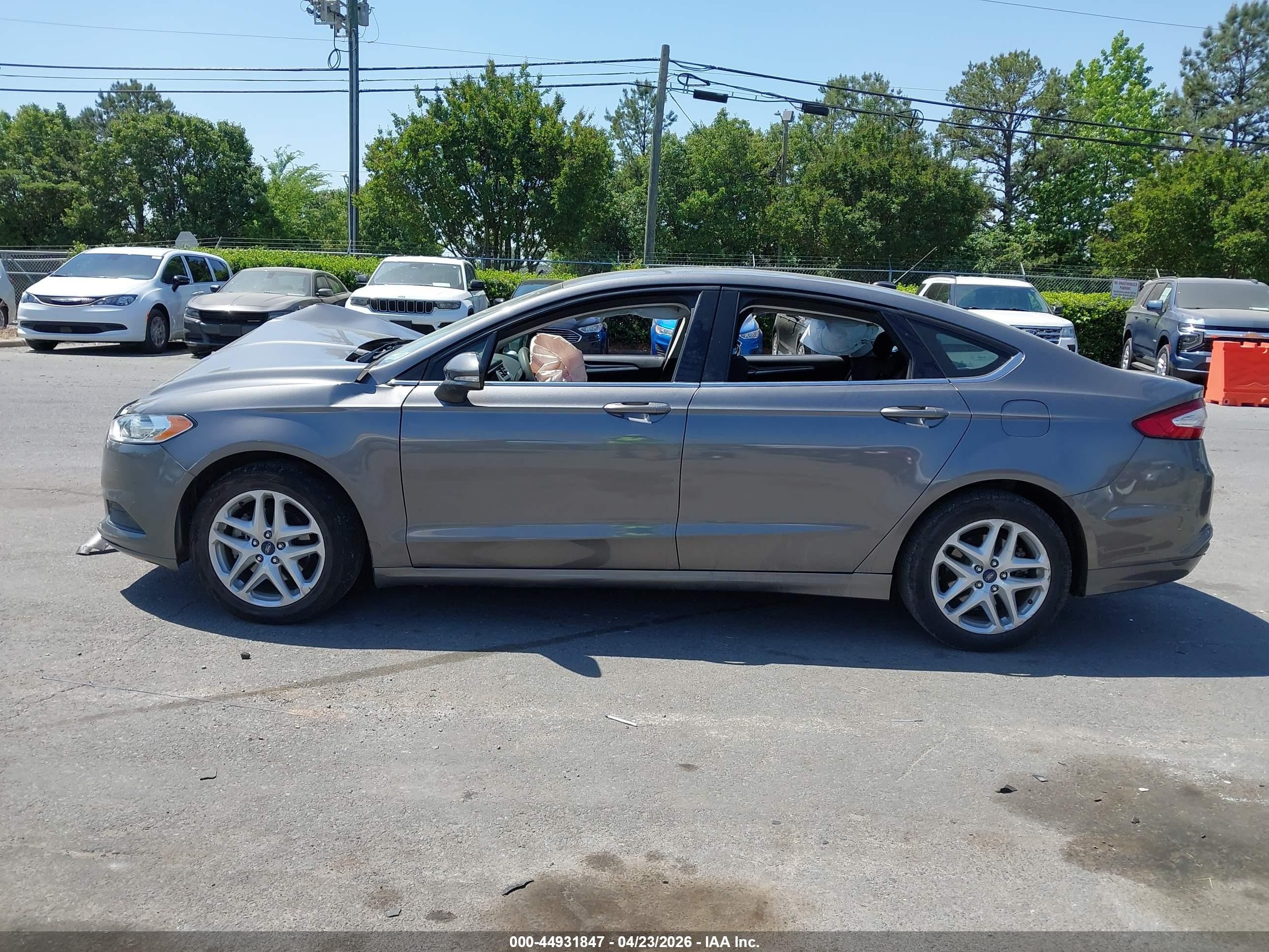 2014 Ford Fusion Se Gray vin: 1FA6P0H72E5380028
