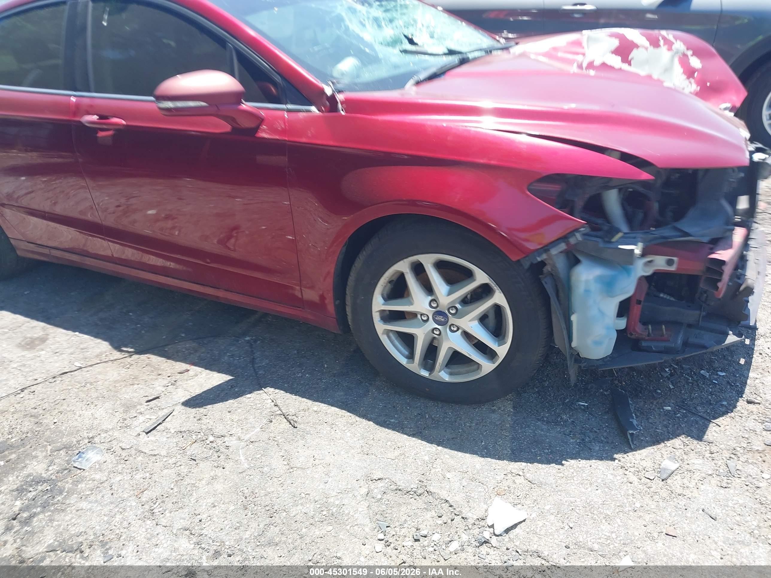 2014 Ford Fusion Se Red vin: 1FA6P0H72E5386816