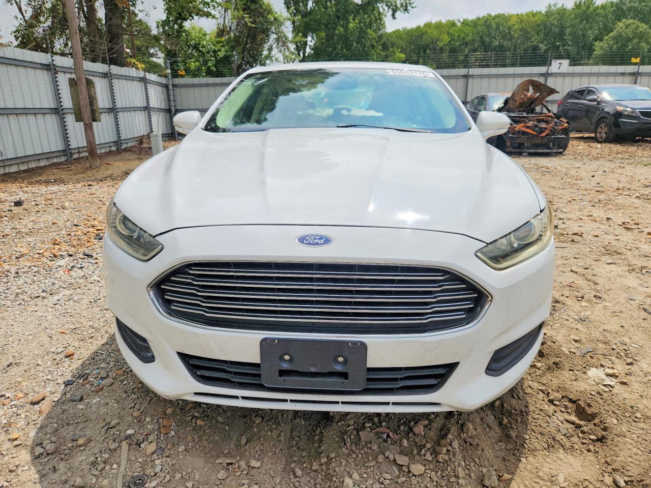 2014 Ford Fusion Se White vin: 1FA6P0H72E5390073