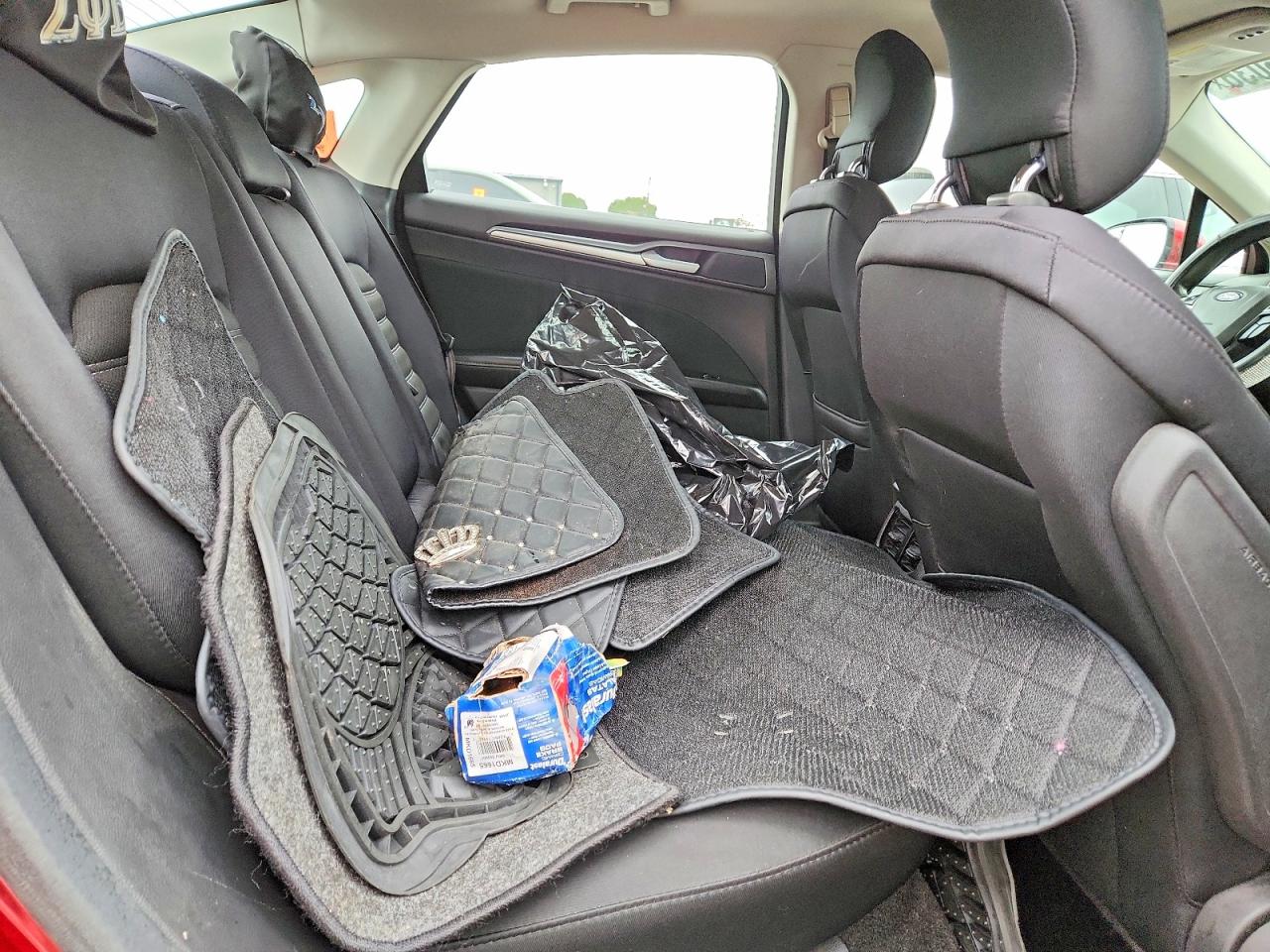 2014 Ford Fusion Se Red vin: 1FA6P0H72E5391658