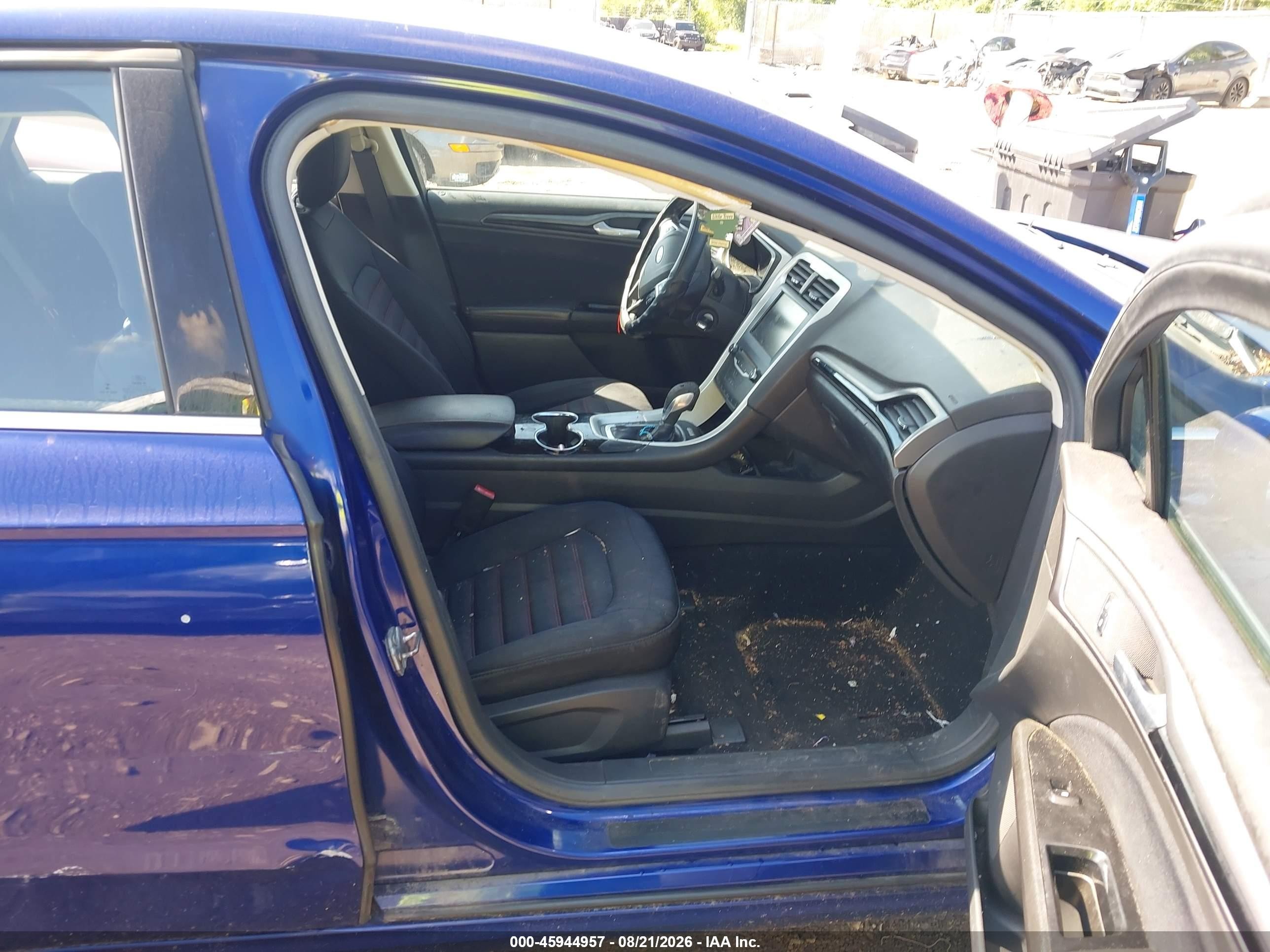 2014 Ford Fusion Se Синий vin: 1FA6P0H72E5404084